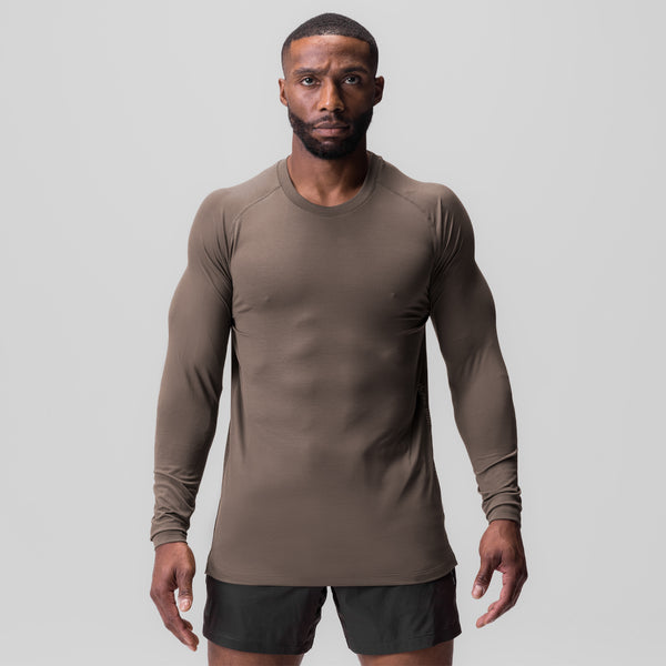 0832. 3D-Lite® 2.0 Fitted Long Sleeve - Deep Taupe "OTWR"