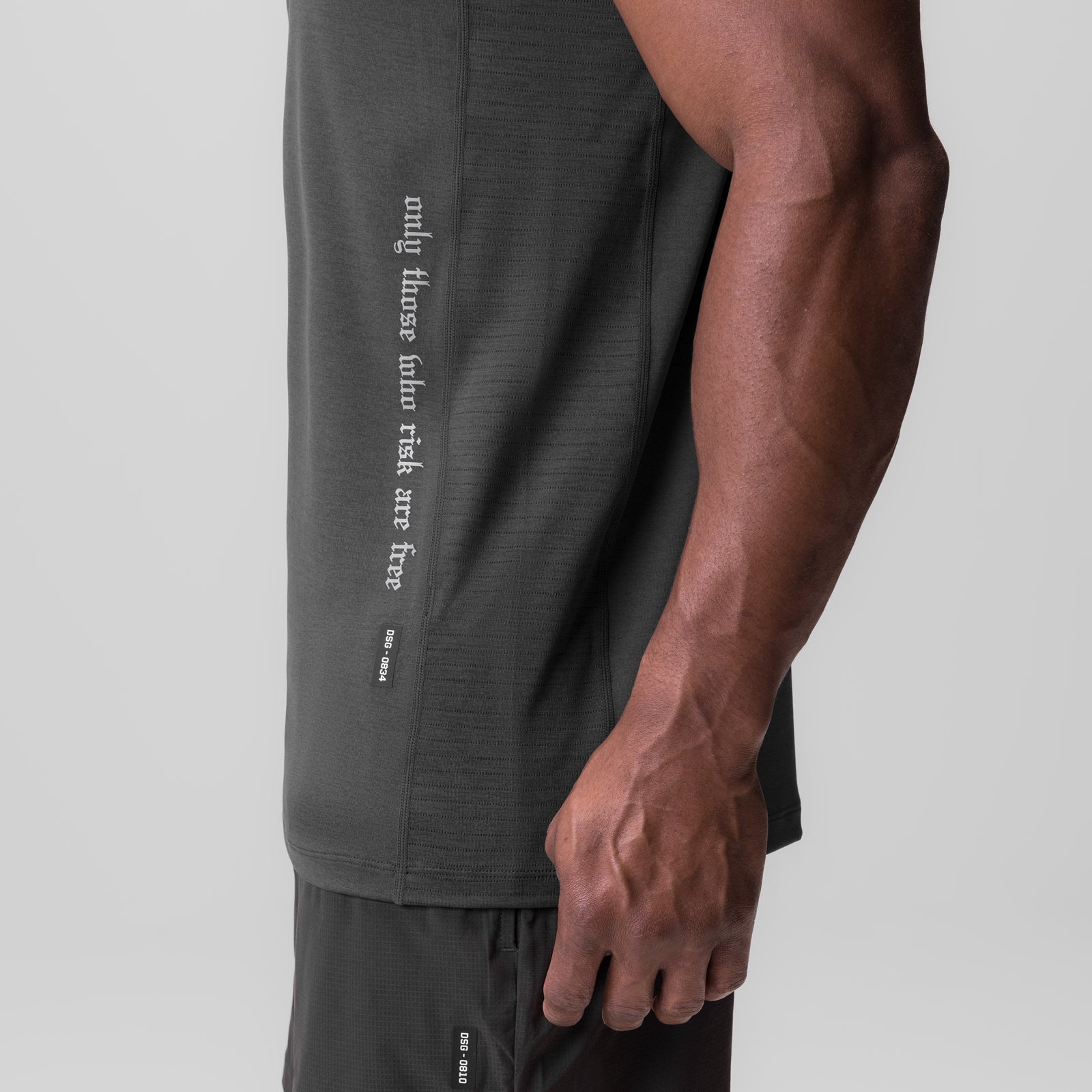 0834. 3D-Lite® 2.0 Training Singlet in space grey, side view on model