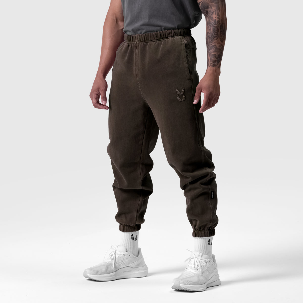 0922. Tech Essential™ Sweats - Faded Dark Earth