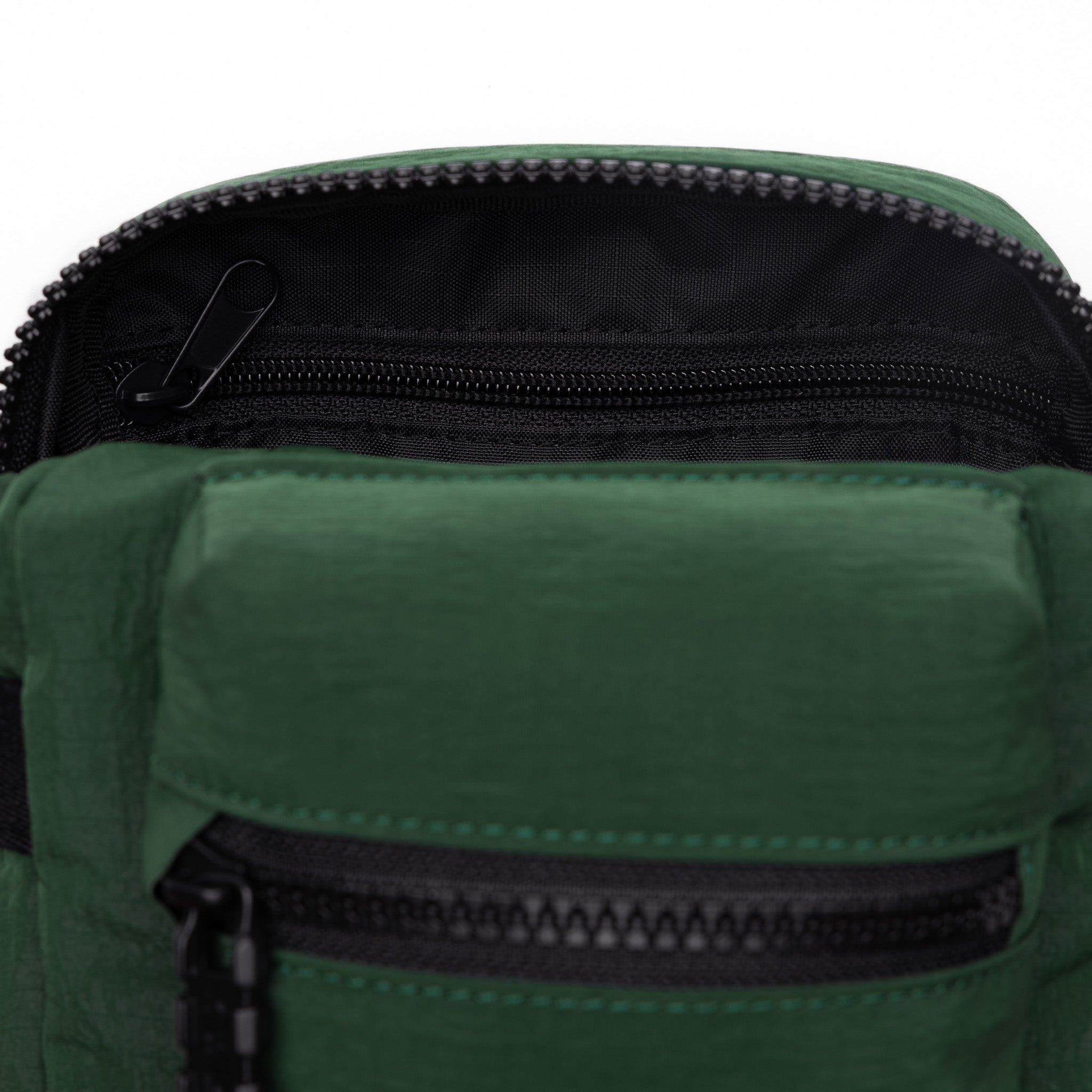 1232 forest green 04