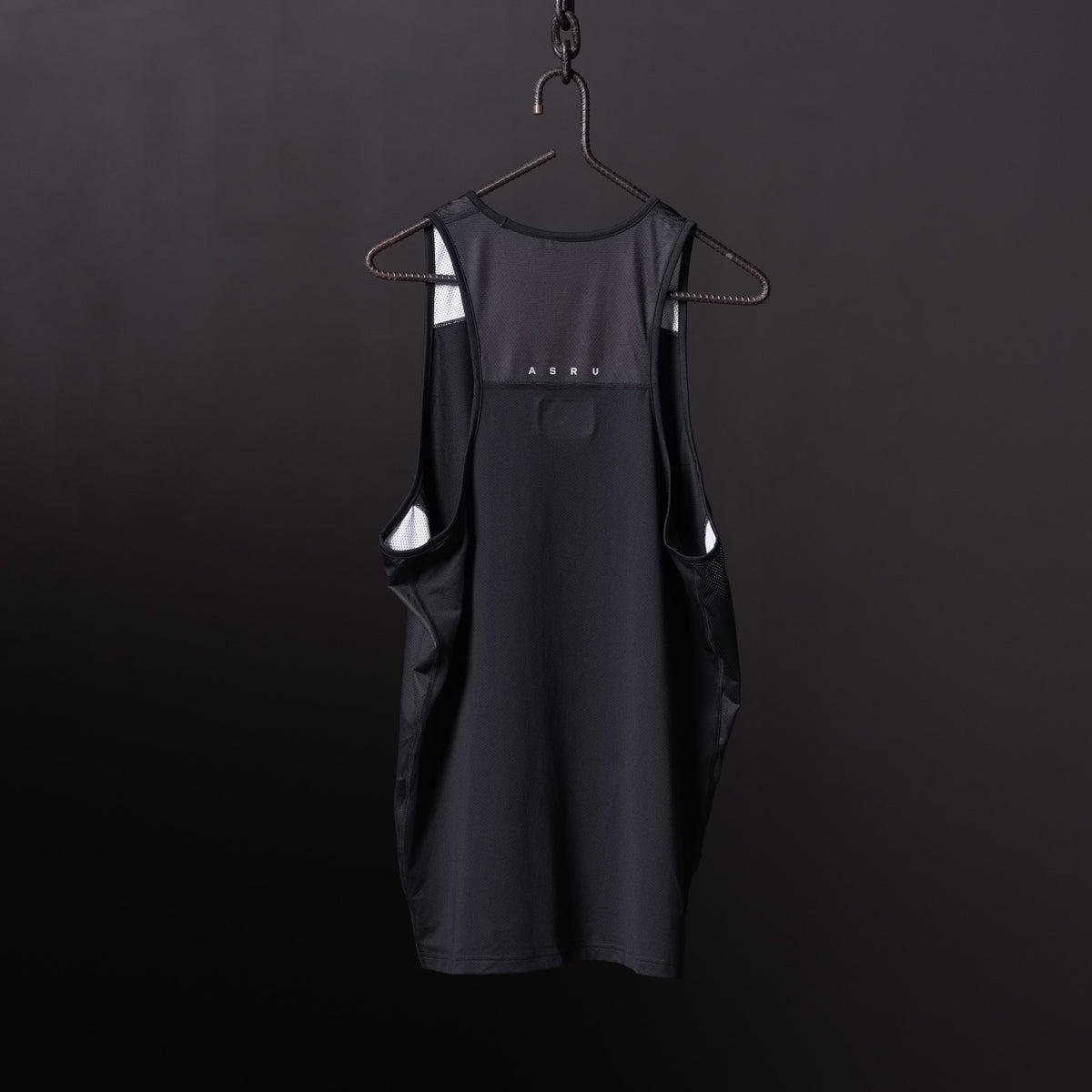 SM'19 Singlet Tank in black displayed on hanger against dark background