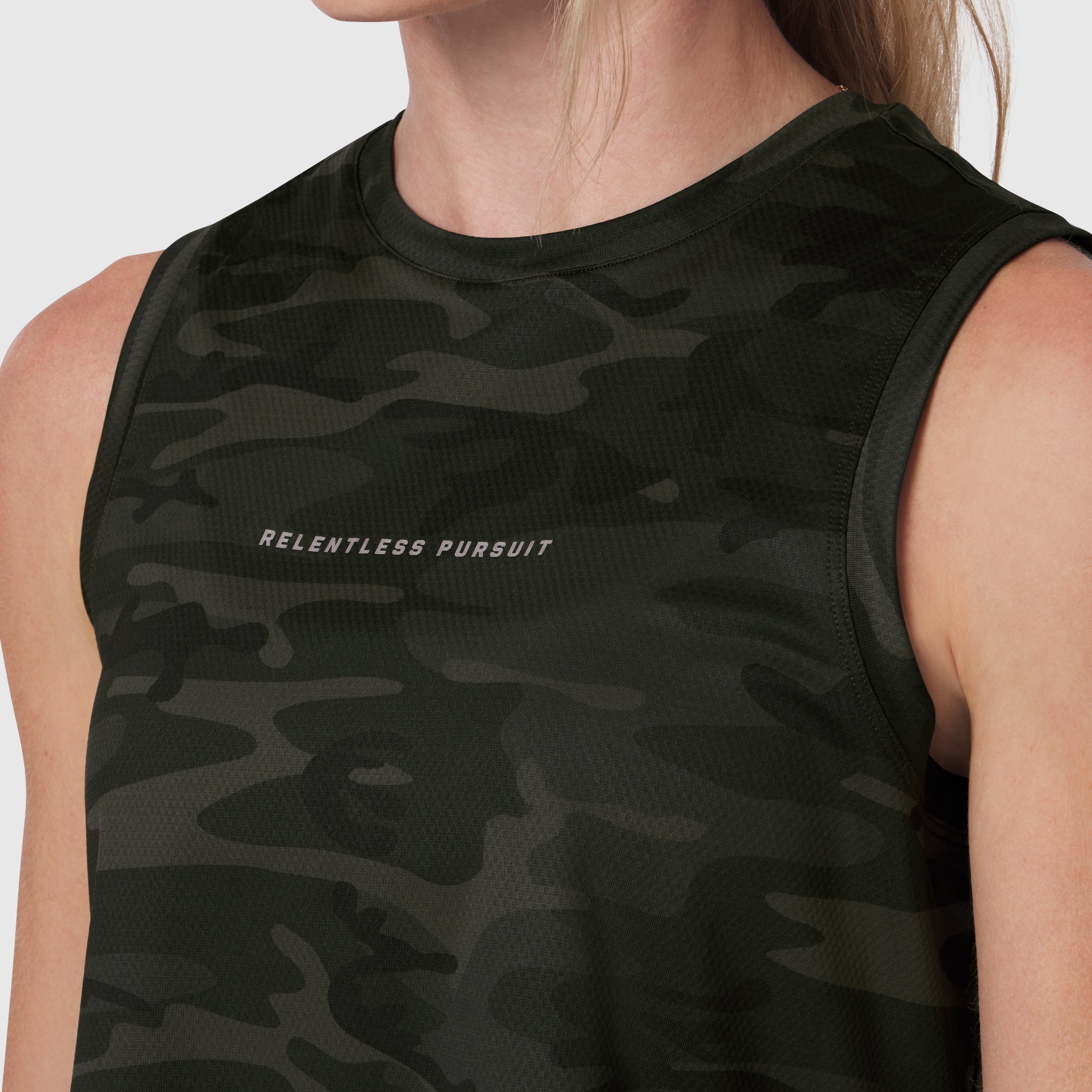 W020 AeroSilver® Tank Top in Dark Camo worn by model, front view