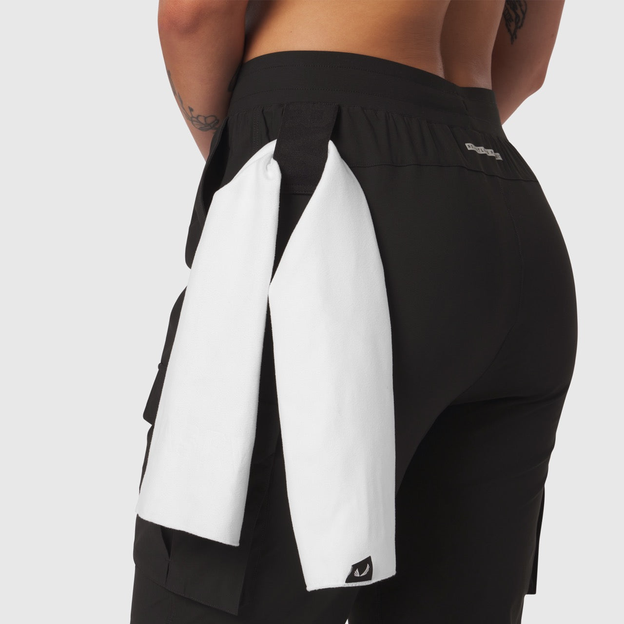 Tetra-Lite Cargo High Rib Jogger in black with white towel, rear view