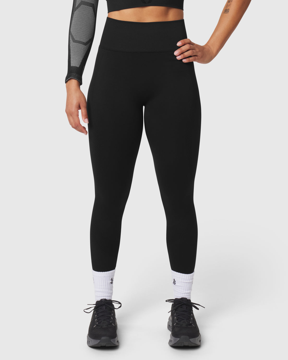 W114. Seamless Legging - Black