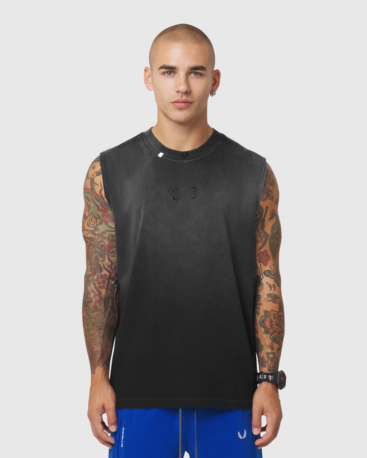 0807. Tech Essential™ Relaxed Cutoff - Black Sun Fade