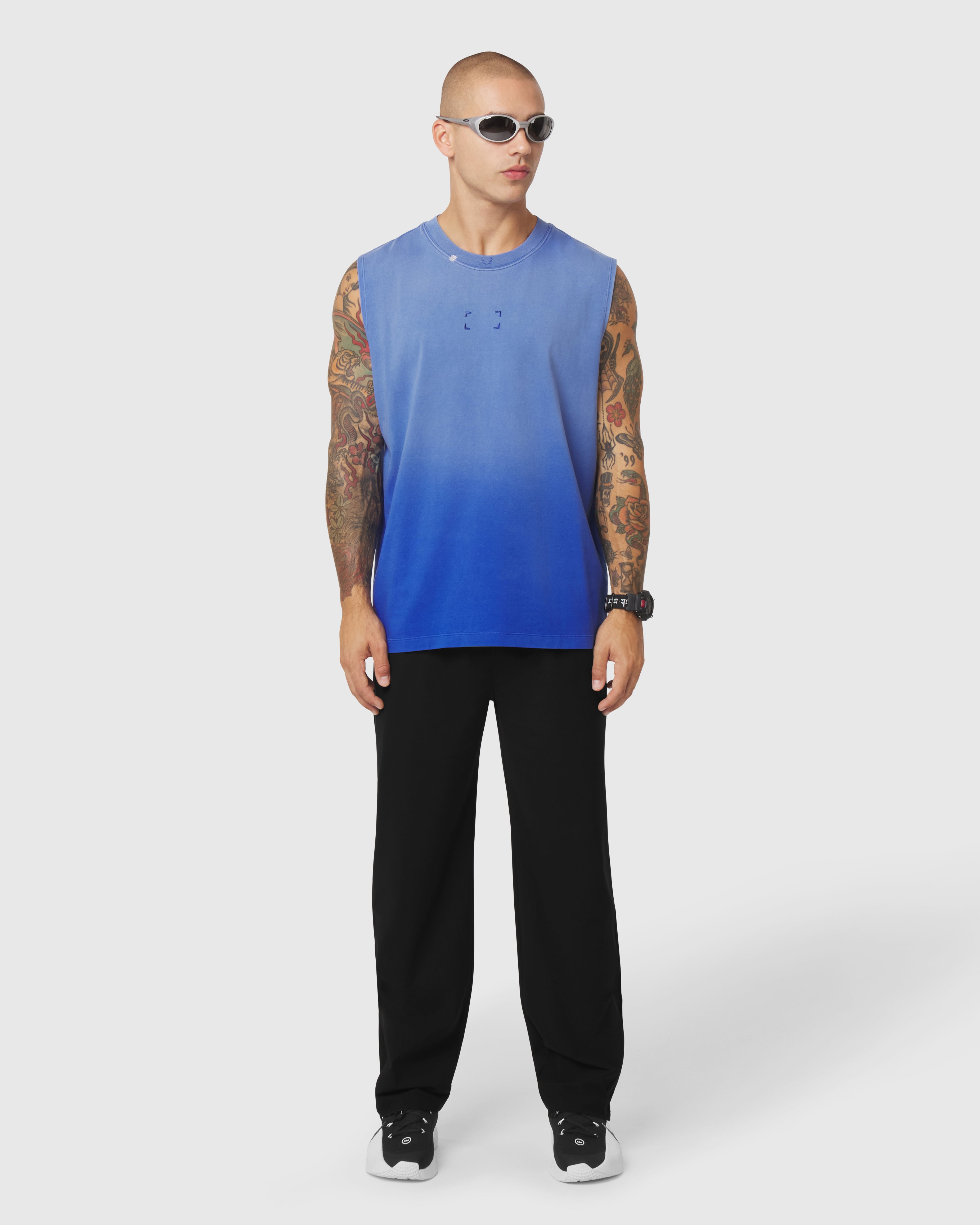 0807. Tech Essential™ Relaxed Cutoff - Electric Blue Sun Fade