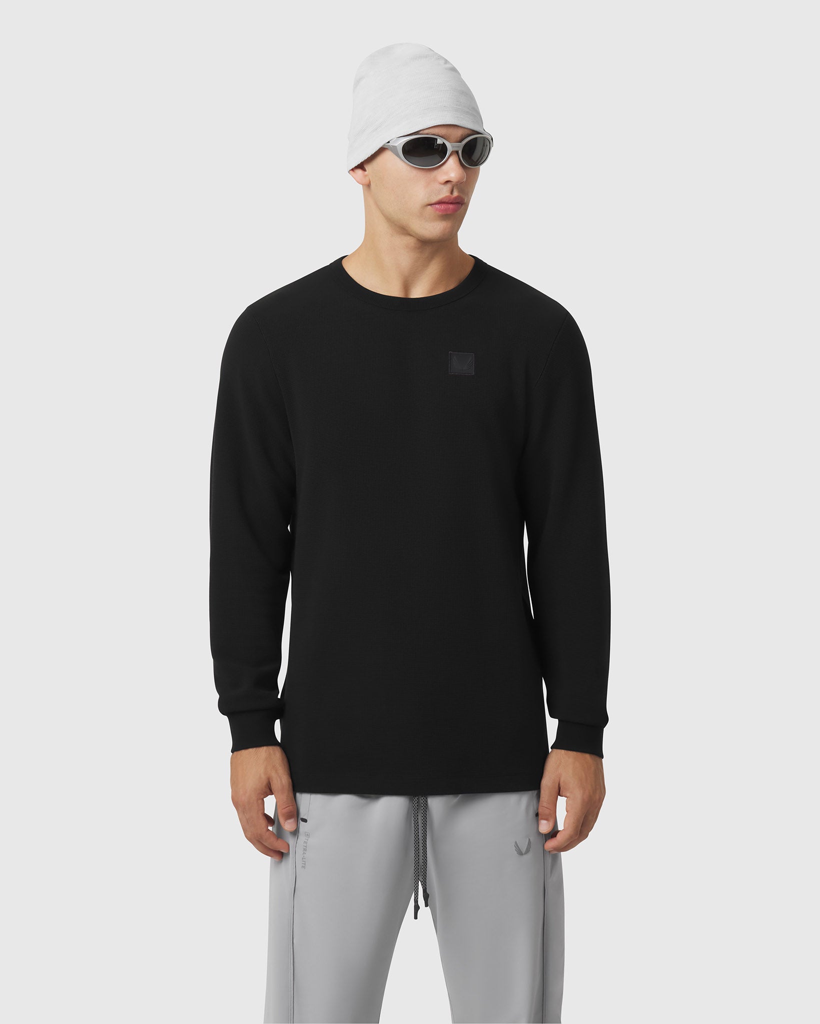 1112. Tech-Waffle™ Longsleeve - Black