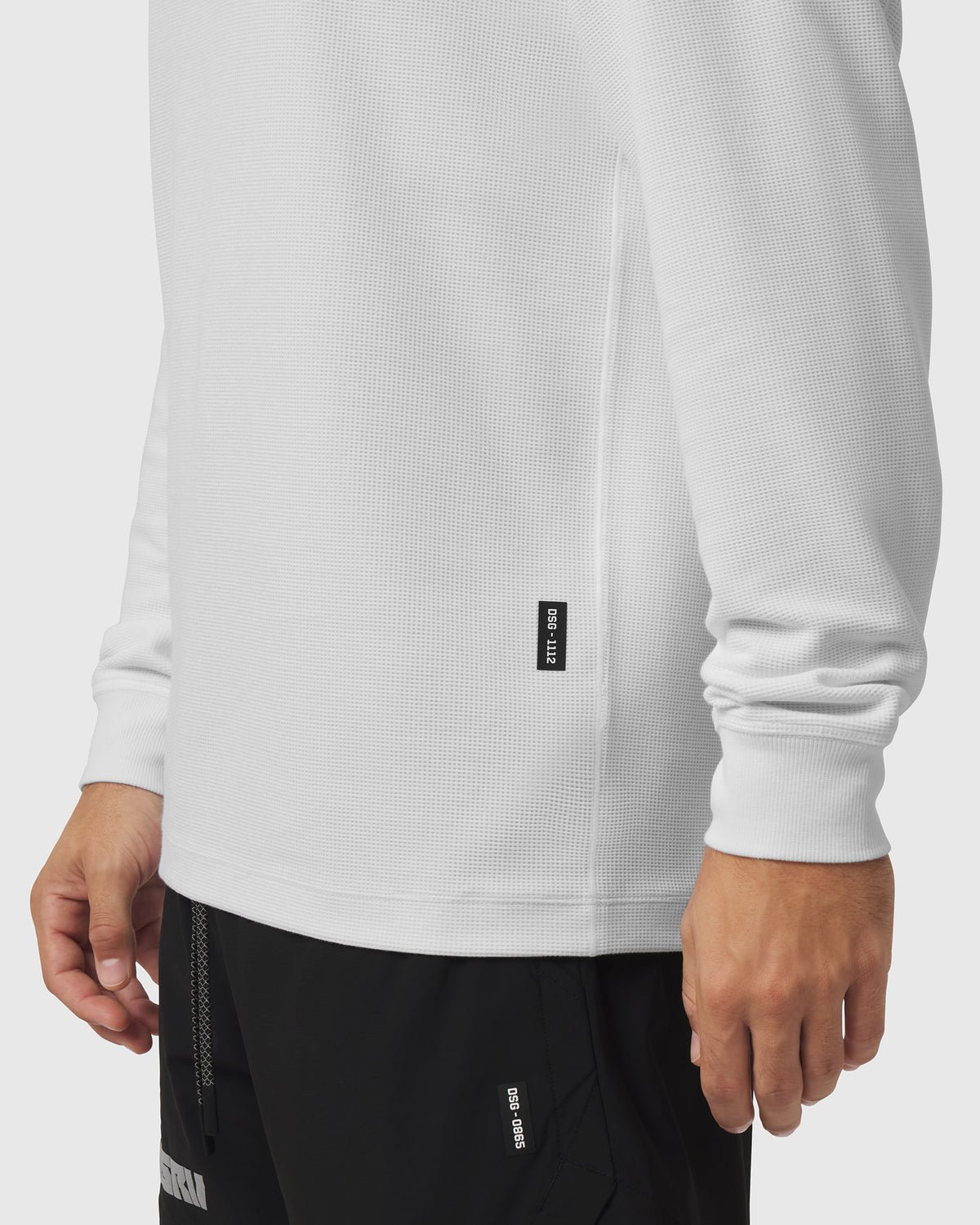 1112. Tech-Waffle™ Longsleeve - White