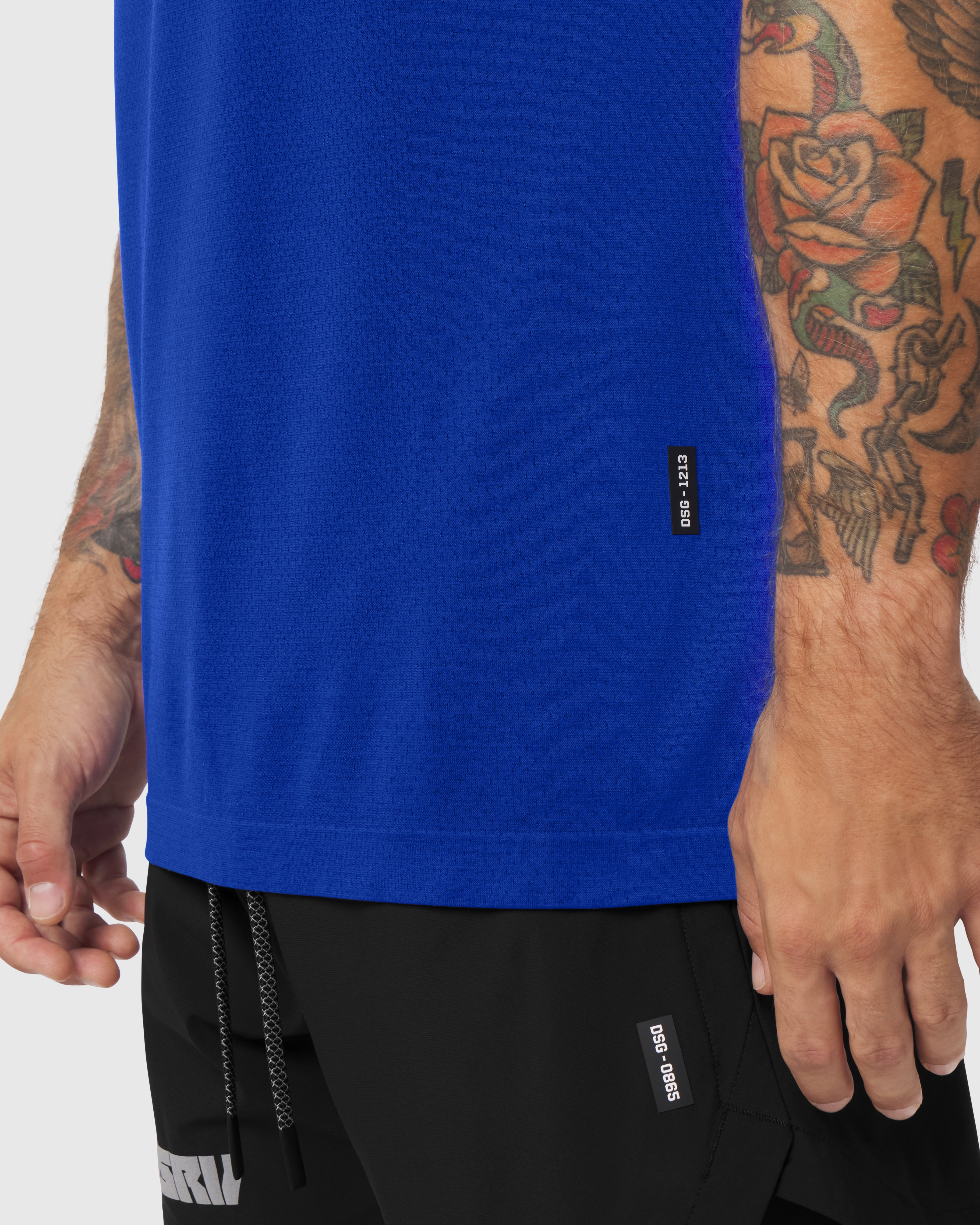 1213. Seamless Training Tee - Electric Blue