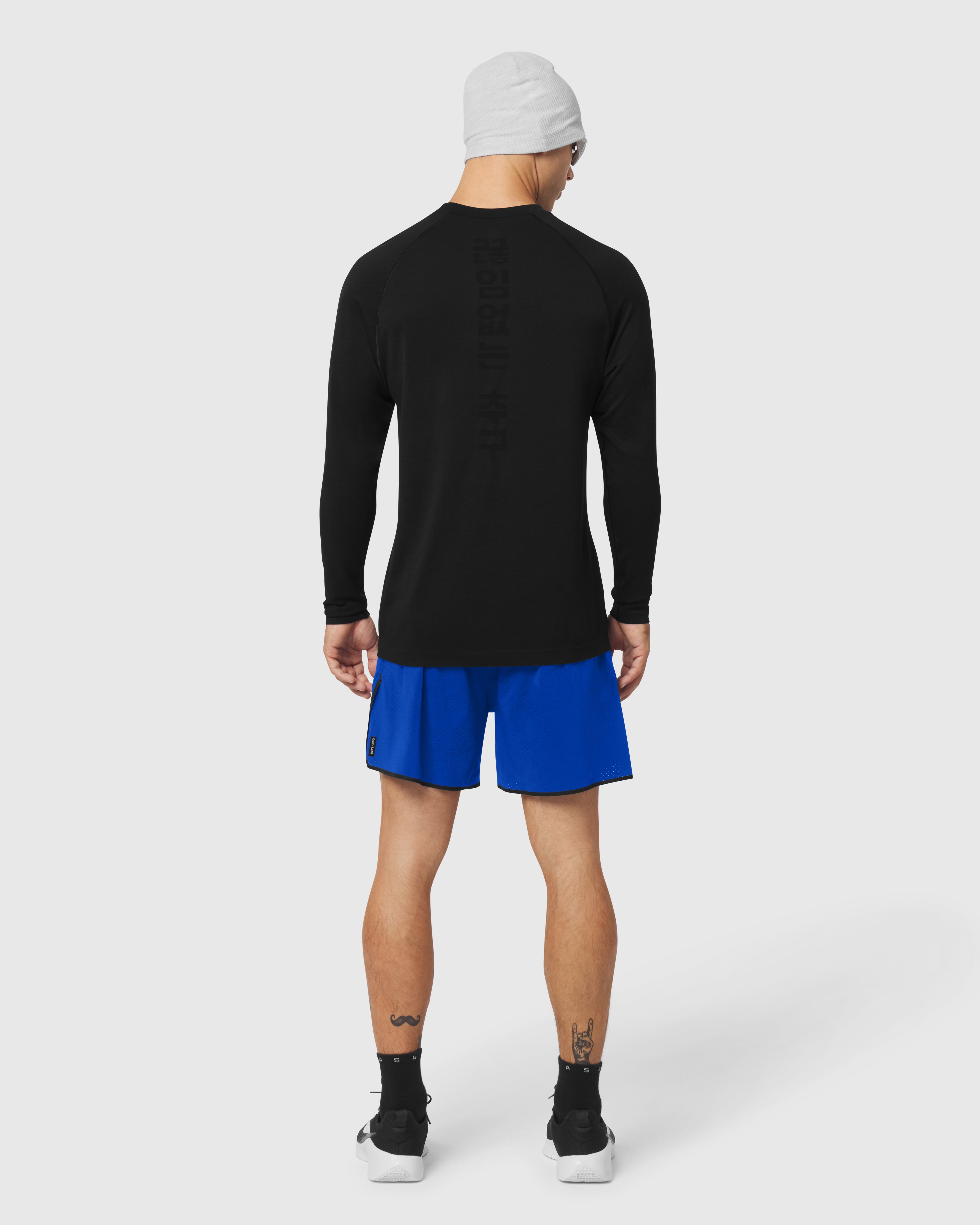 1214. Seamless Training Long Sleeve - Black