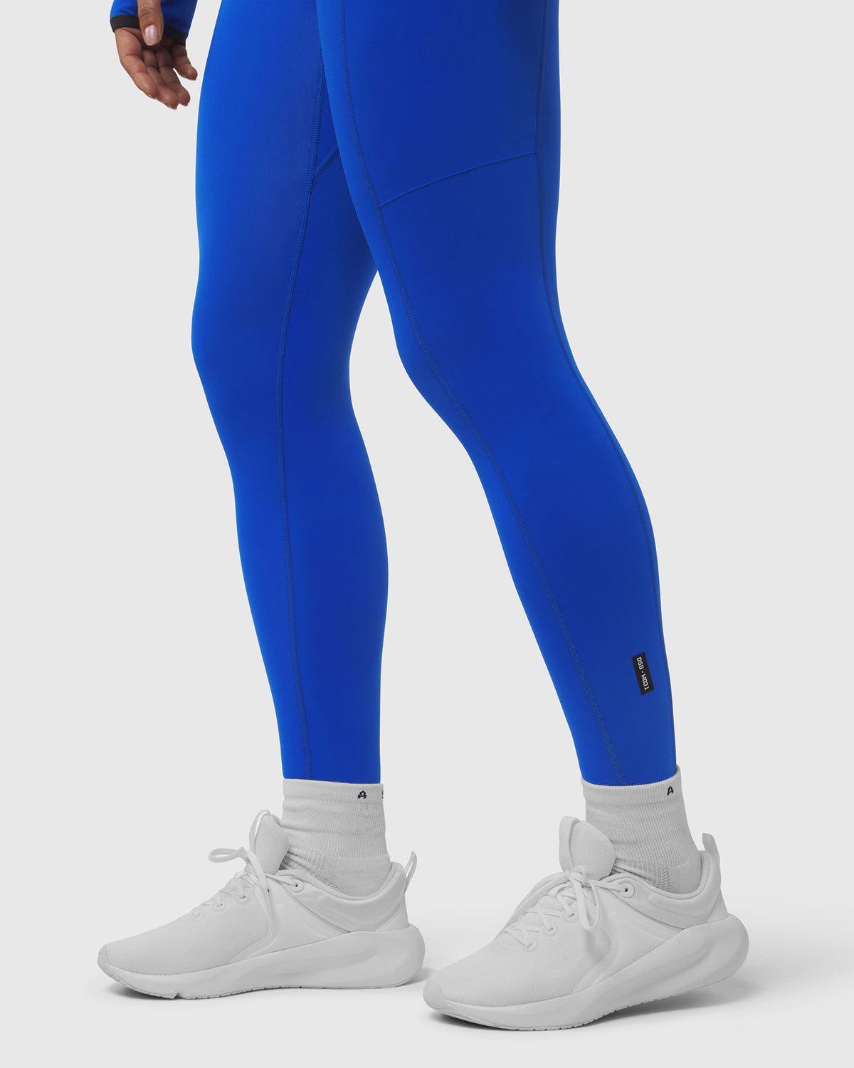 W031. Thermal Tech Legging - Electric Blue