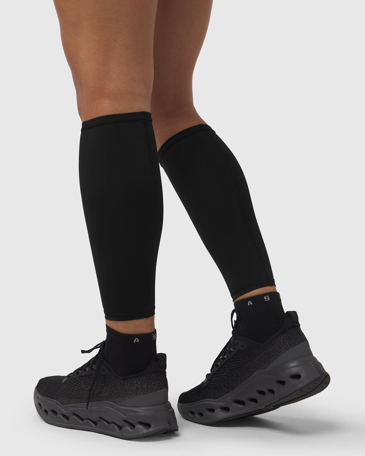 WarpFlexx® Calf Sleeve - Black "Blade"