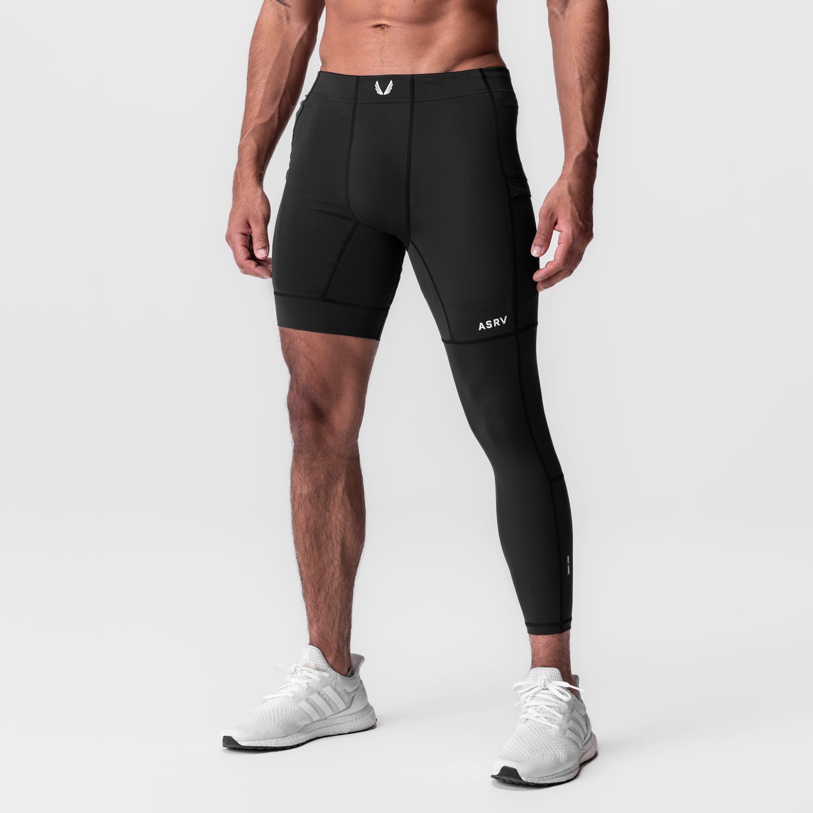 WarpFlexx-Lite® single legging in black, modeled on male athlete from waist down