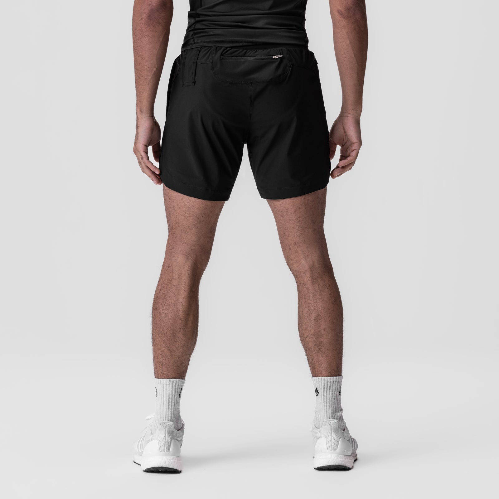 Tetra-Lite 7" Linerless Short in black, back view on model