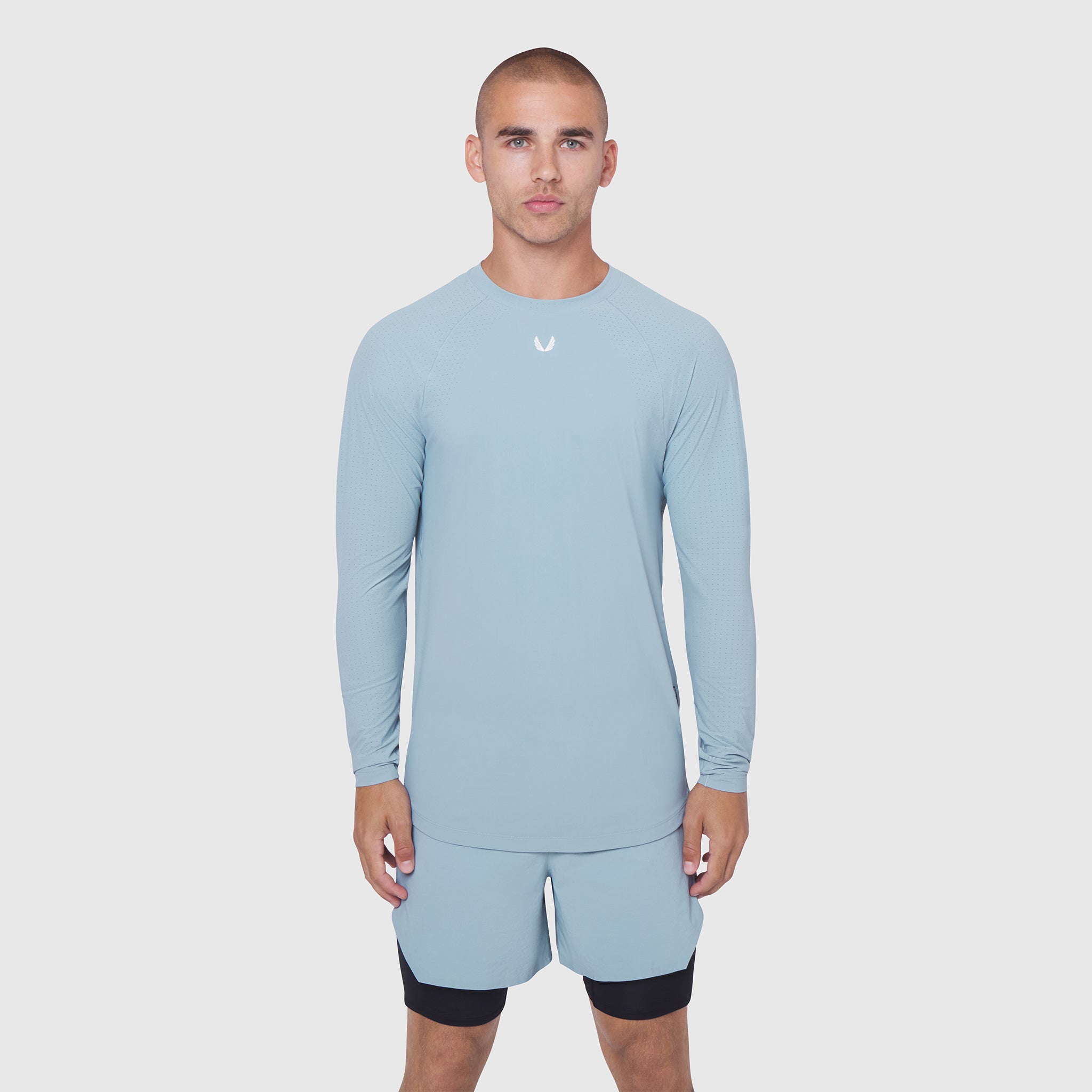 Laser-Vent™ Established Long Sleeve in Light Sky, modeled front view with matching shorts