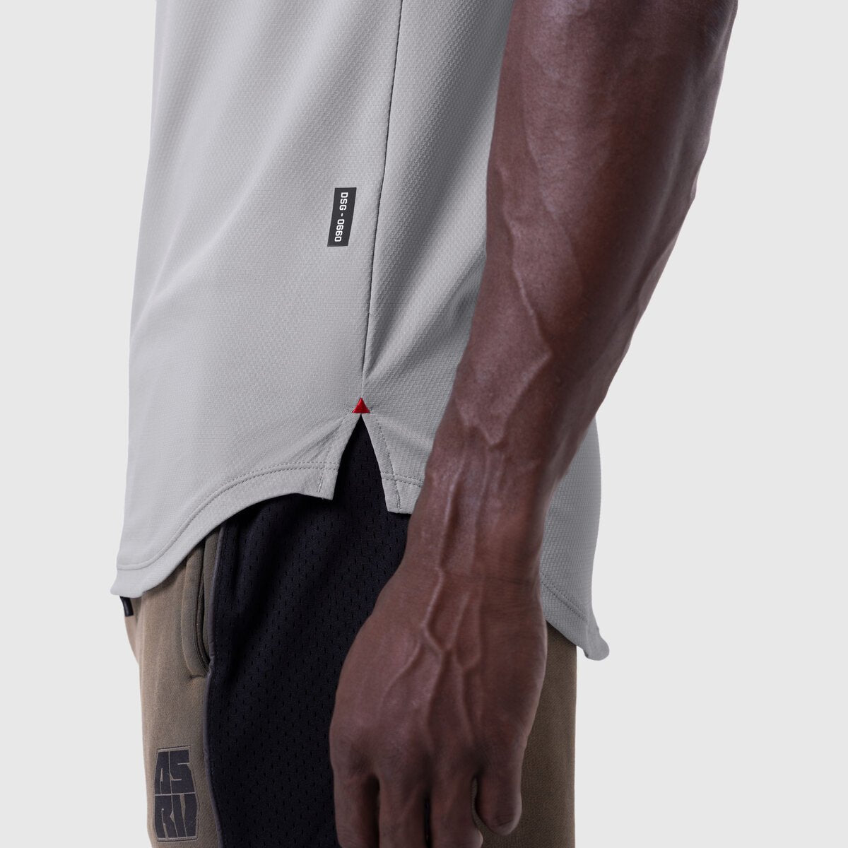 AeroSilver Established Tee in Slate Grey worn by model, side detail view