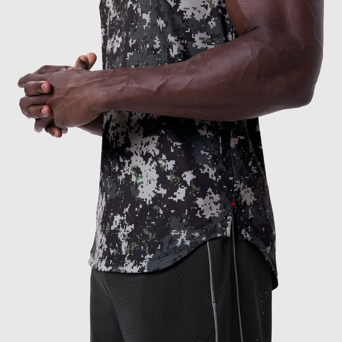AeroSilver Established Tee in Pixel Camo Blade worn by model, front view