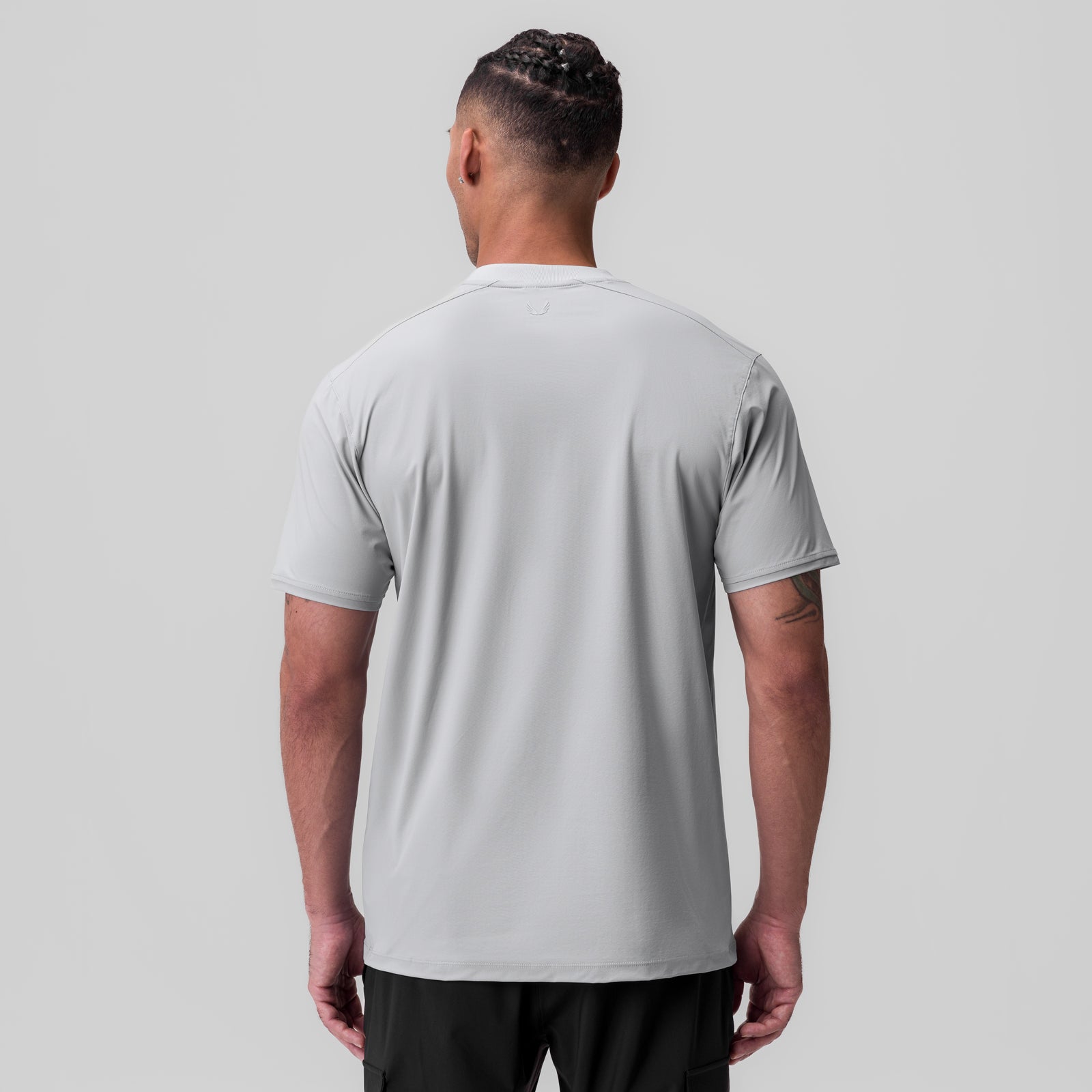 Tetra-Lite Ice Zip Tee in slate grey, back view on model