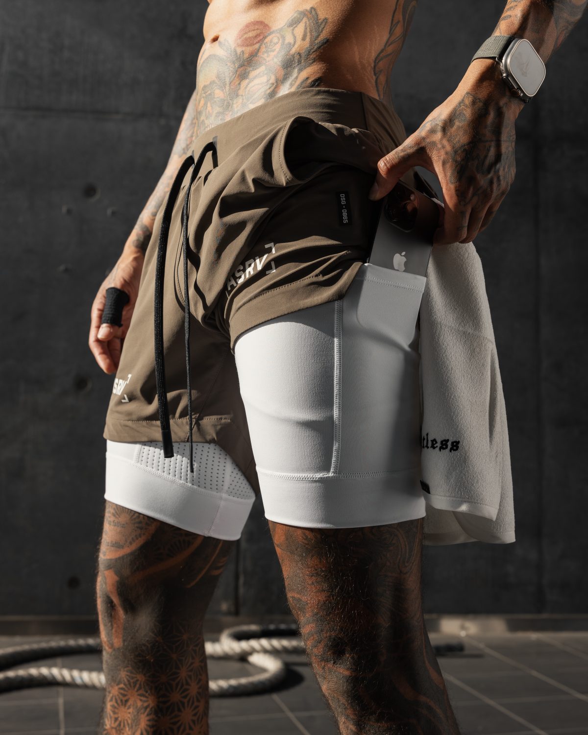 Tetra-Lite fabric and seam construction detail