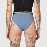 w098 lycra adaptiv slate blue 02