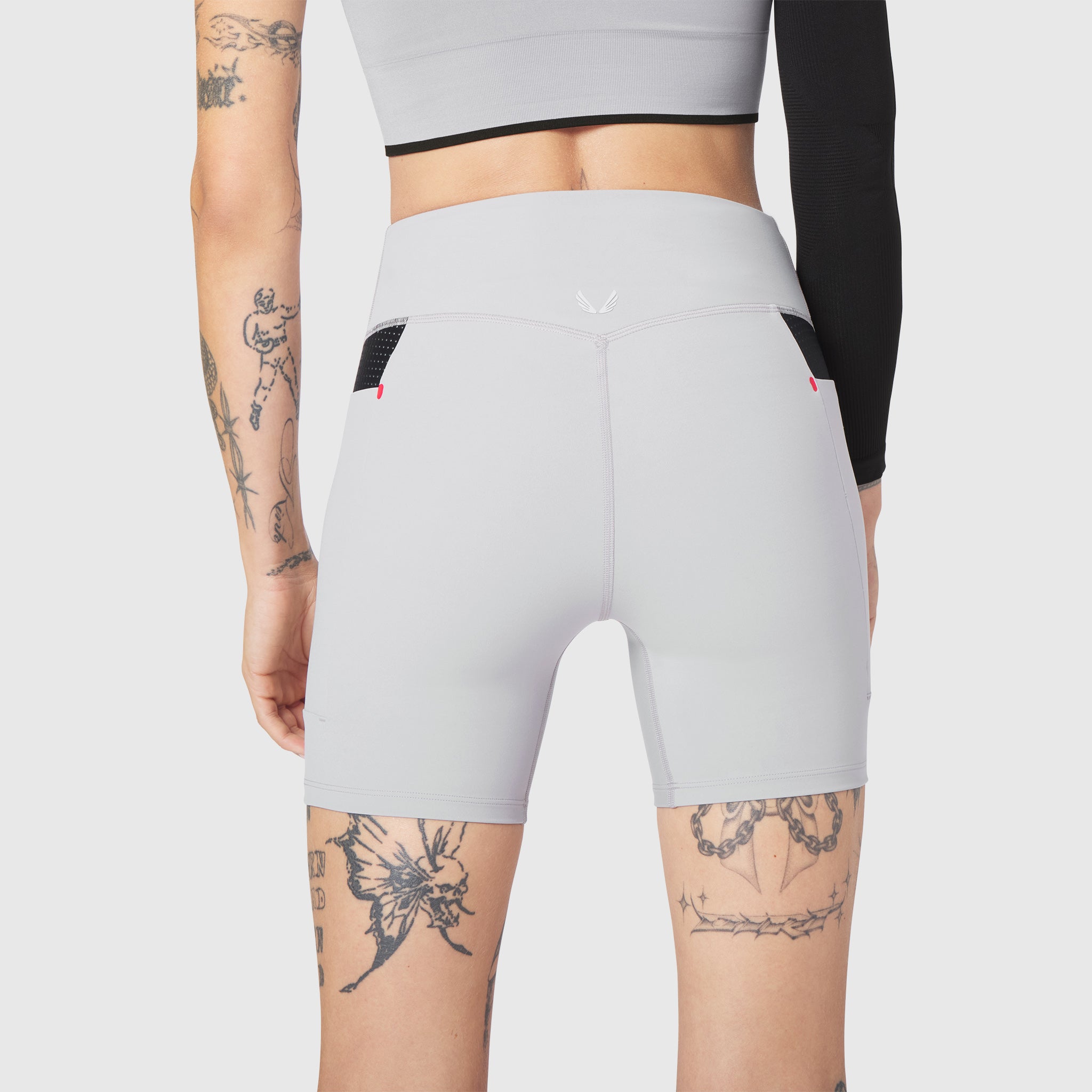 W099 LYCRA® ADAPTIV Hybrid Bike Short in Slate Grey, back view on model