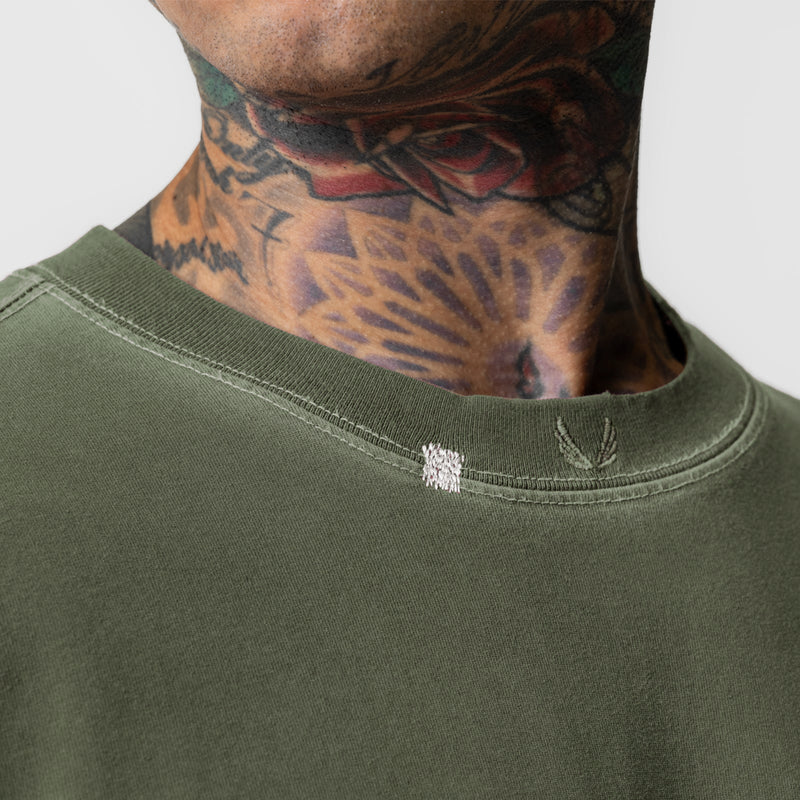 0851. Tech Essential™ Relaxed Long Sleeve - Faded Olive