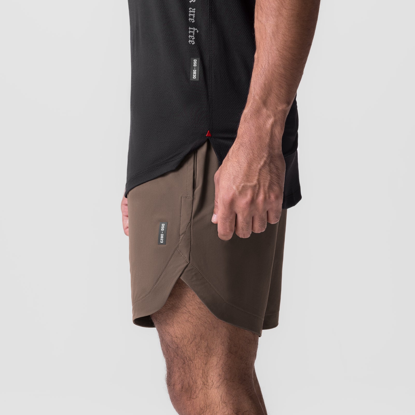 Tetra-Lite 7" Linerless Short in deep taupe, modeled from the side