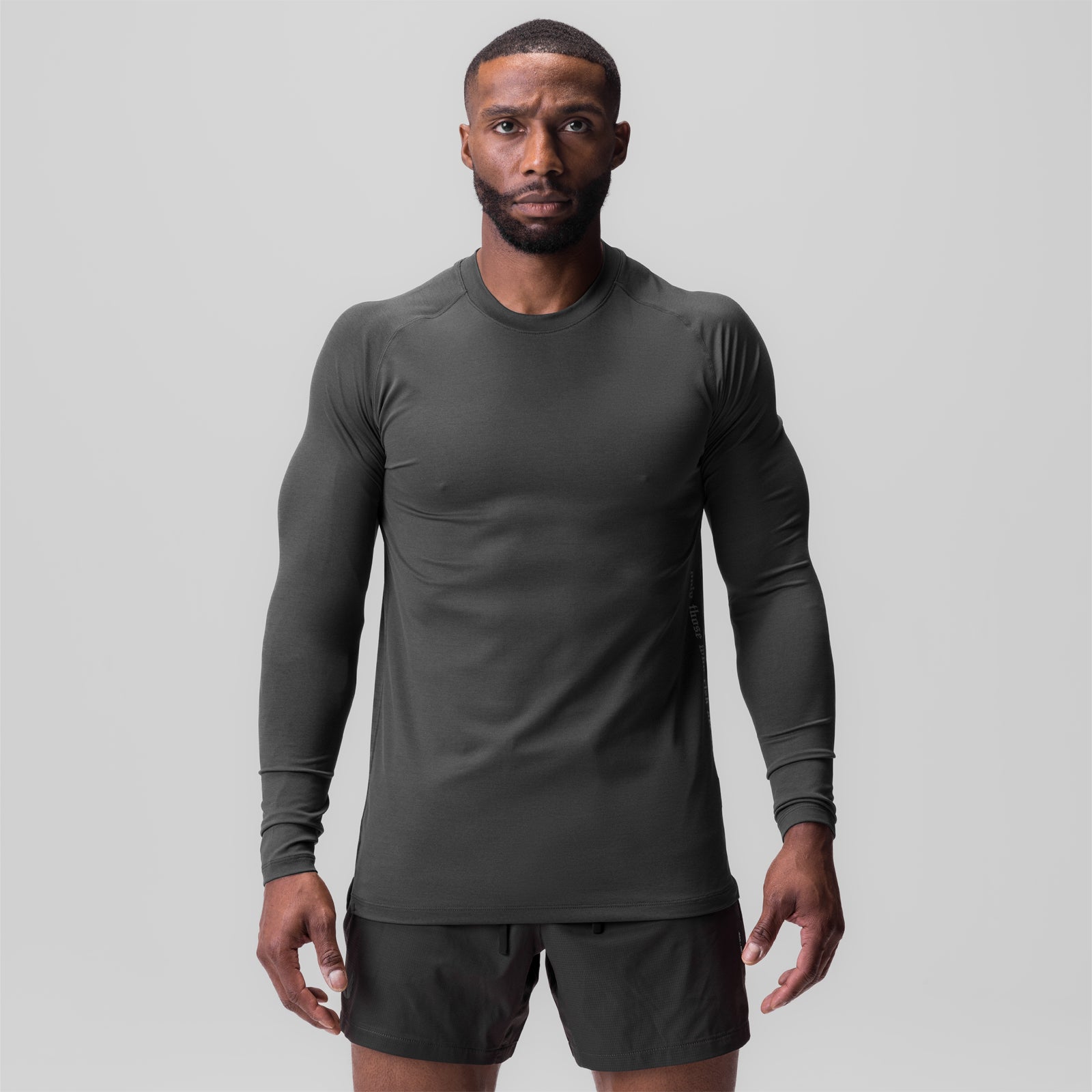 3D-Lite® 2.0 Fitted Long Sleeve in Space Grey worn by model, front view