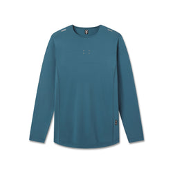 0907. AeroSilver® Training Long Sleeve - Storm "Space Bracket"