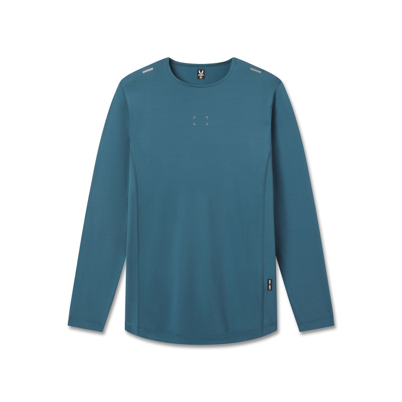 0907. AeroSilver® Training Long Sleeve - Storm "Space Bracket"