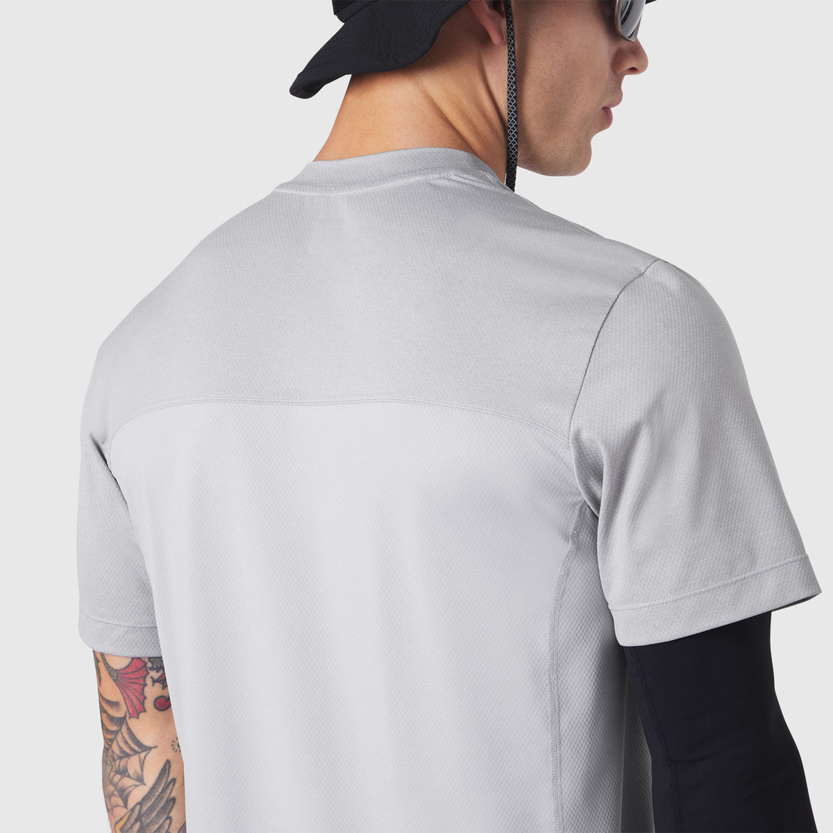 AEROSILVER UPF50+ Run Tee in slate grey, back view on model