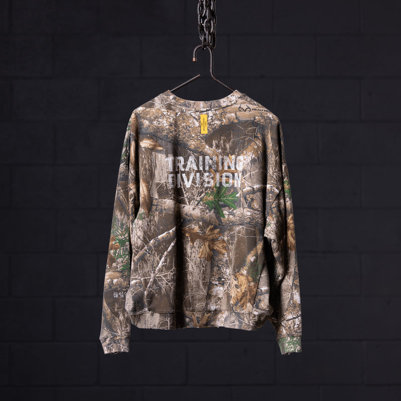 FA'23 Distressed Crewneck - M - Limited Edition