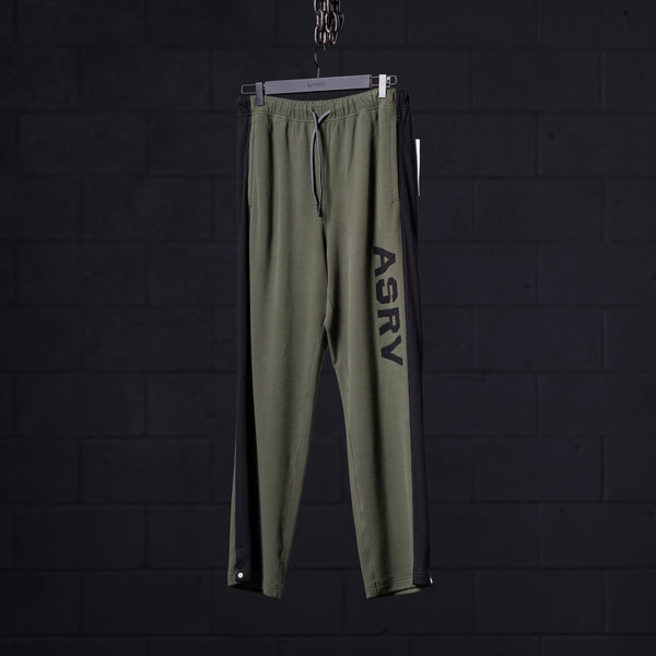 SM'24 Waffle Knit Sweat Pant - M - Unreleased