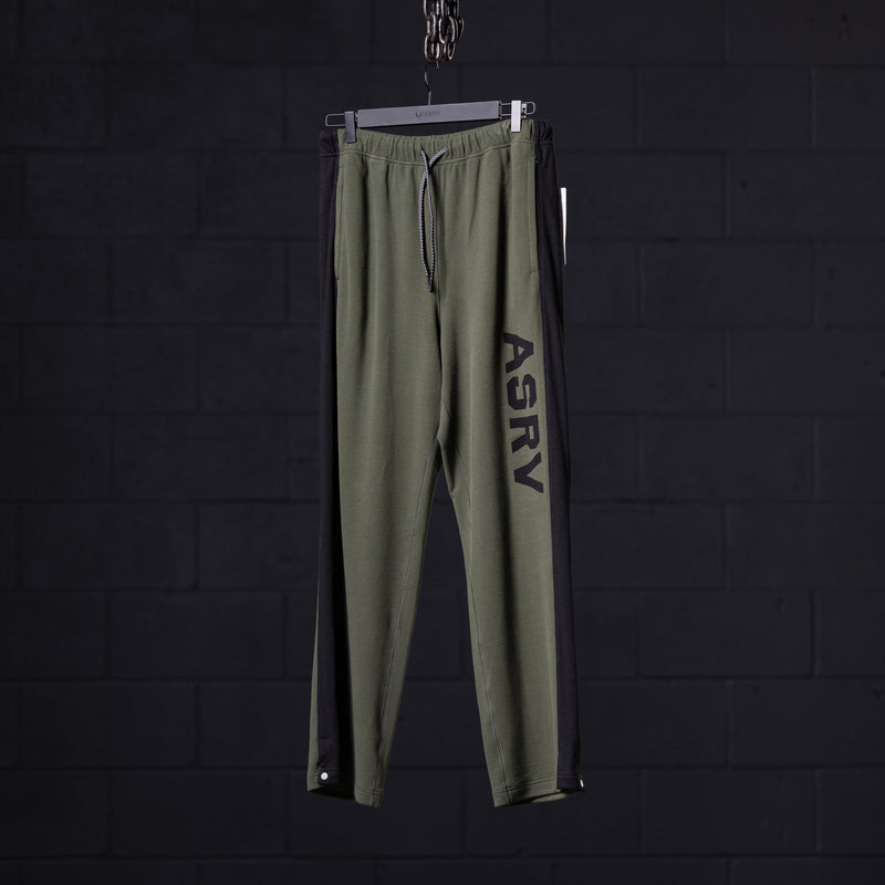 SM'24 Waffle Knit Sweat Pant - M - Unreleased