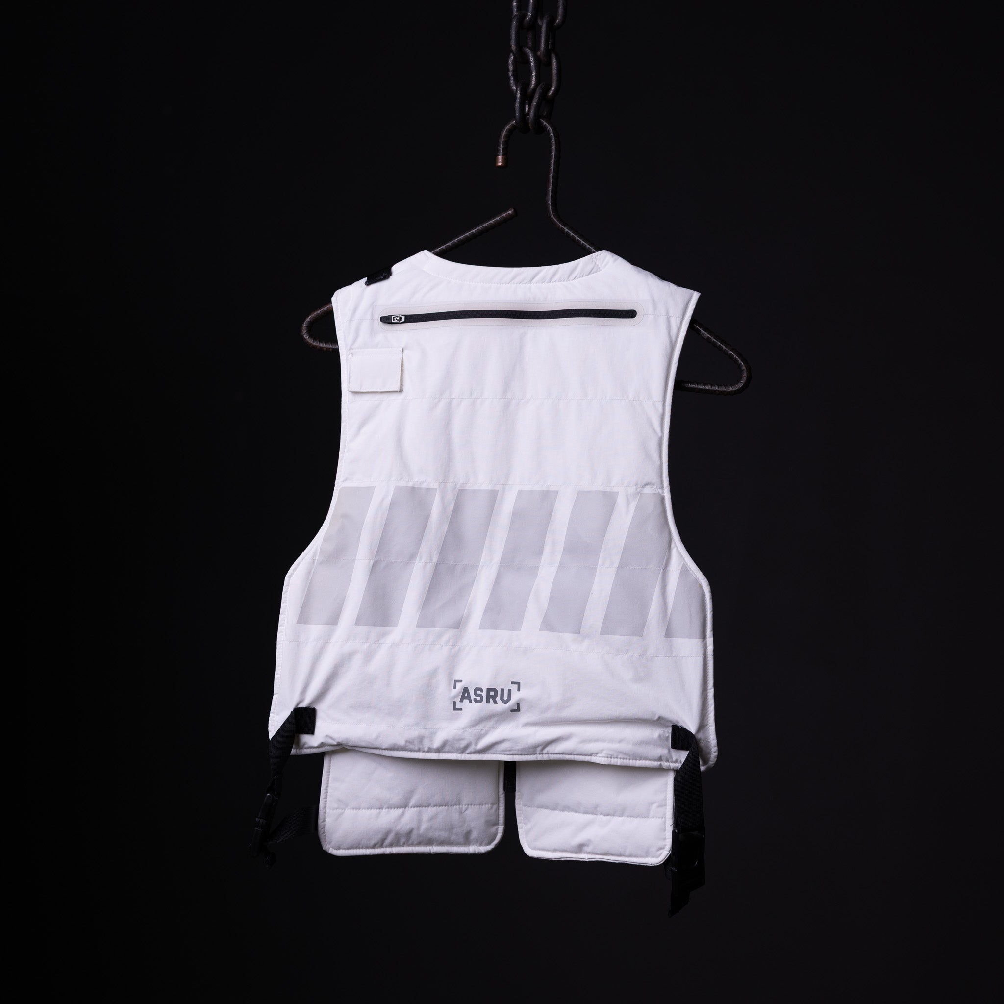 2018 Technical Vest in white, back view on hanger