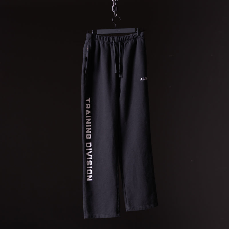 FA'23 Straight Leg Jogger - M - Limited Edition