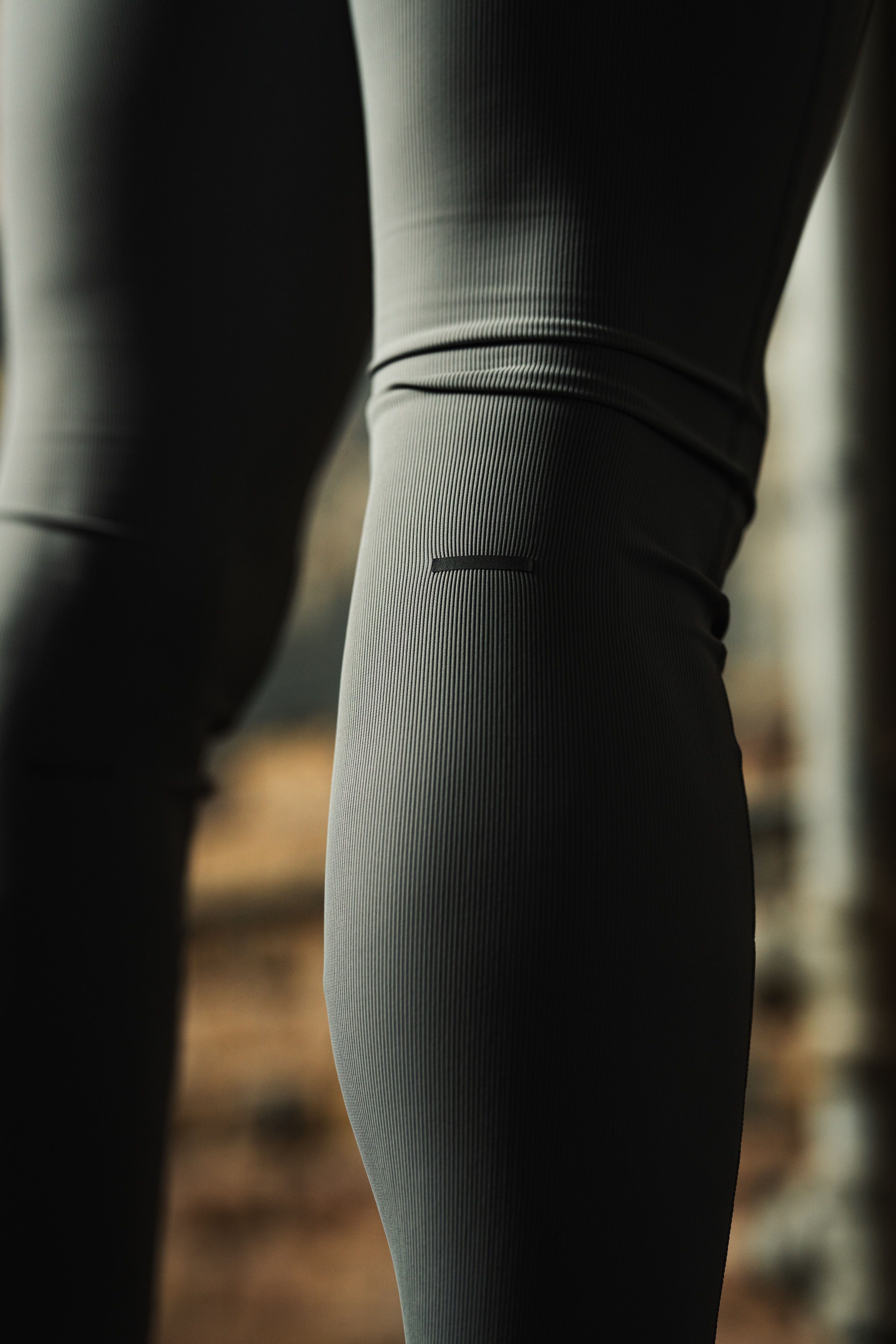1146. Lycra® Ribbed Running Tight - Black