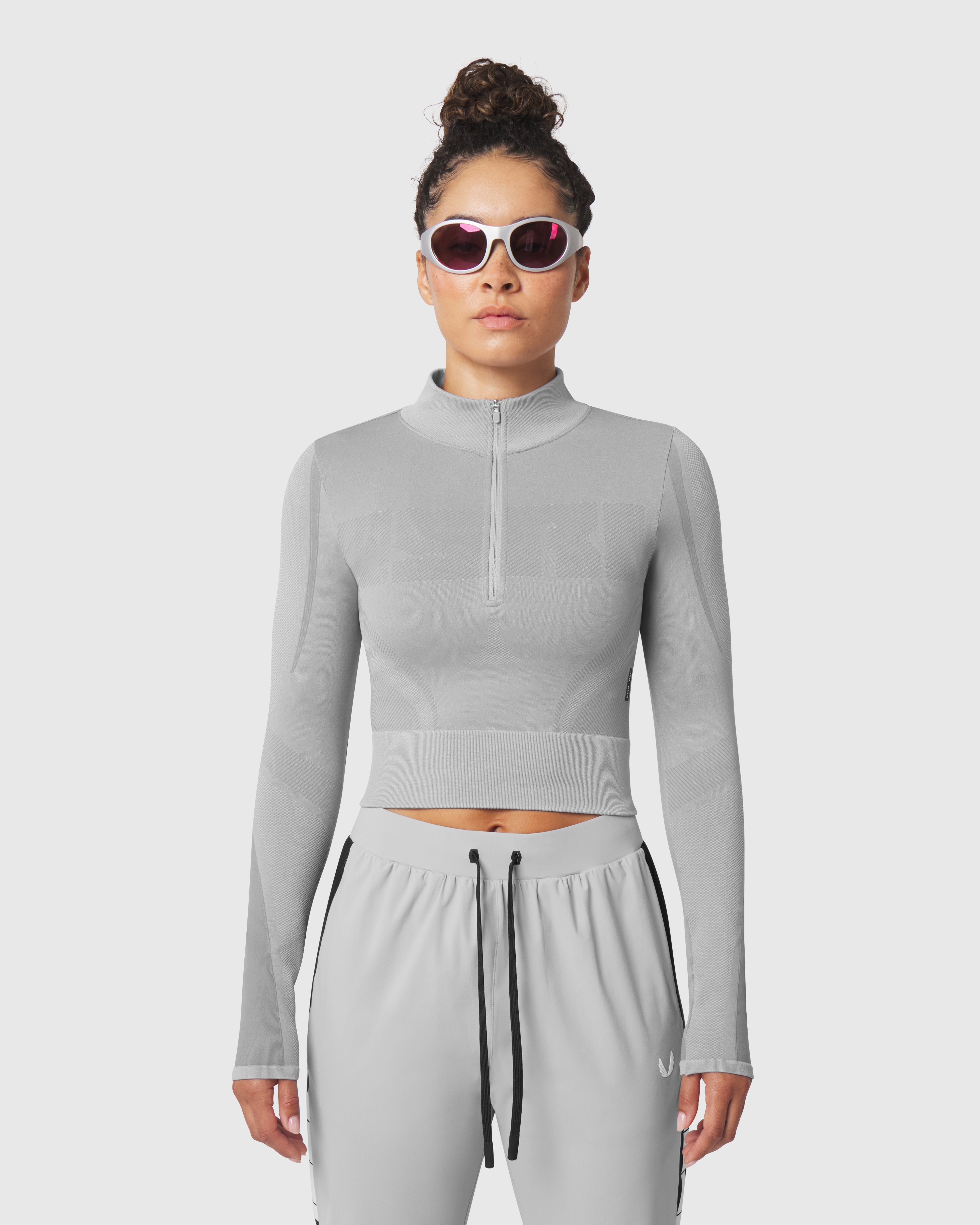 W112. Seamless Quarter Zip - Slate Grey