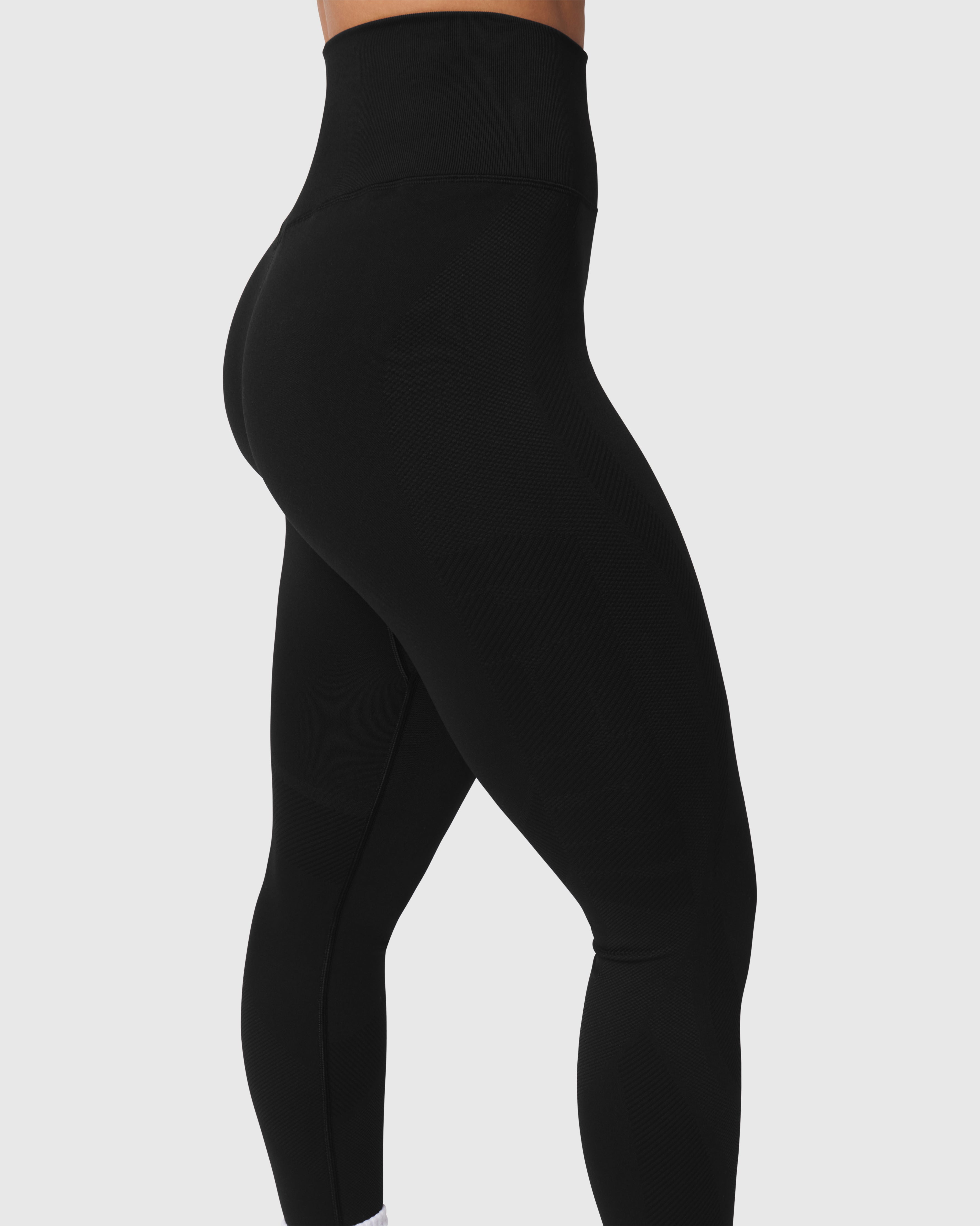 W114. Seamless Legging - Black