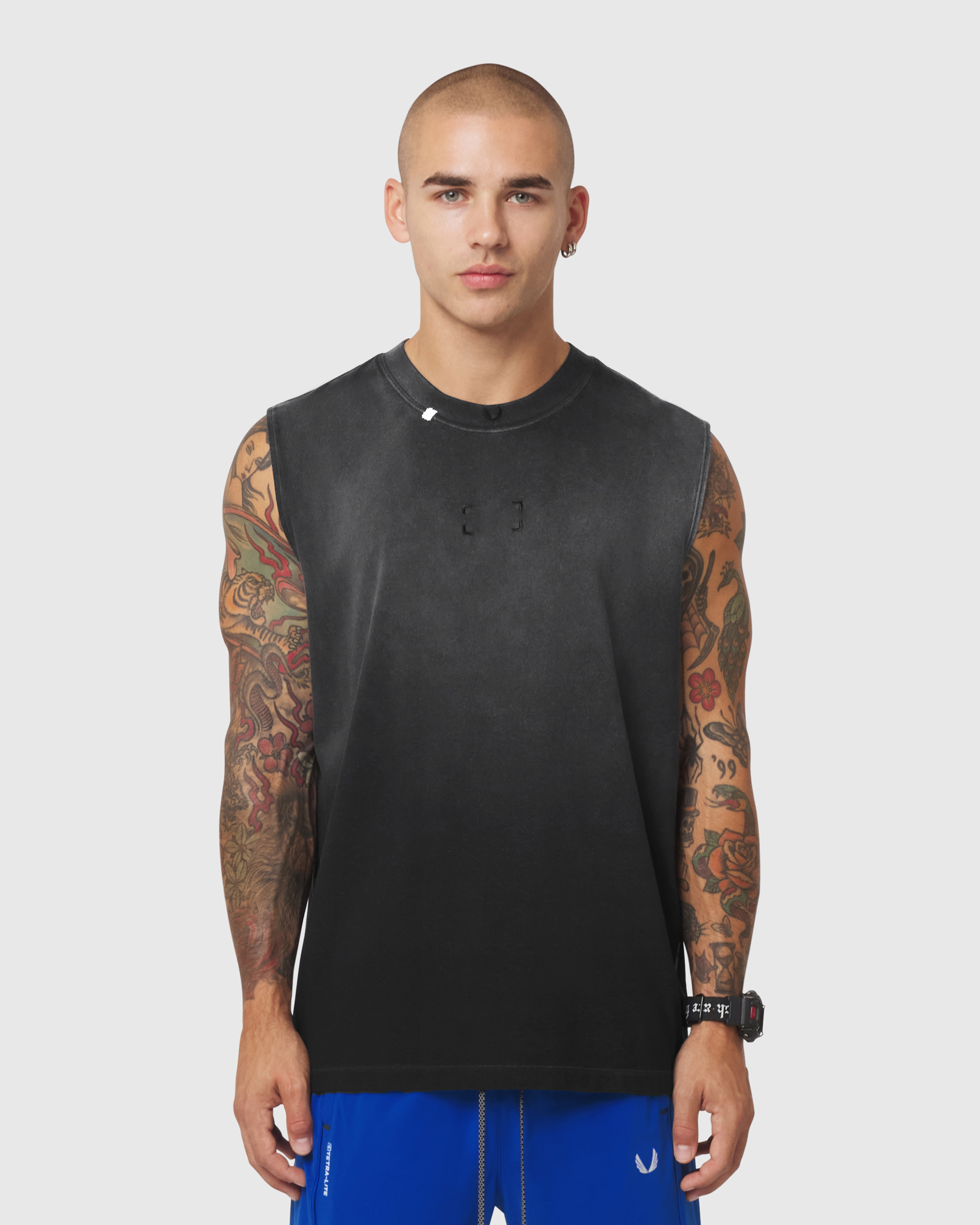 0807. Tech Essential™ Relaxed Cutoff - Black Sun Fade