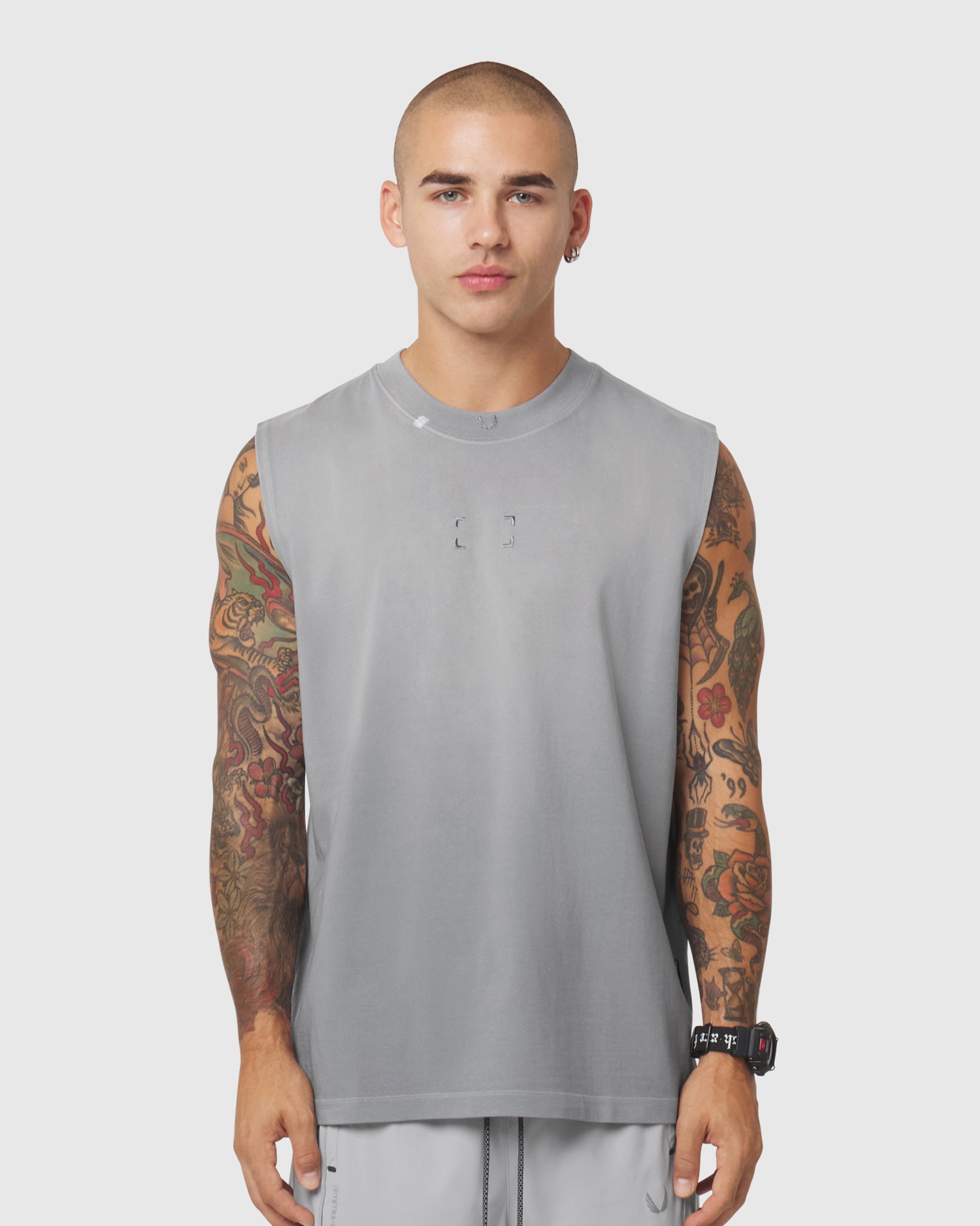 0807. Tech Essential™ Relaxed Cutoff - Slate Grey Sun Fade