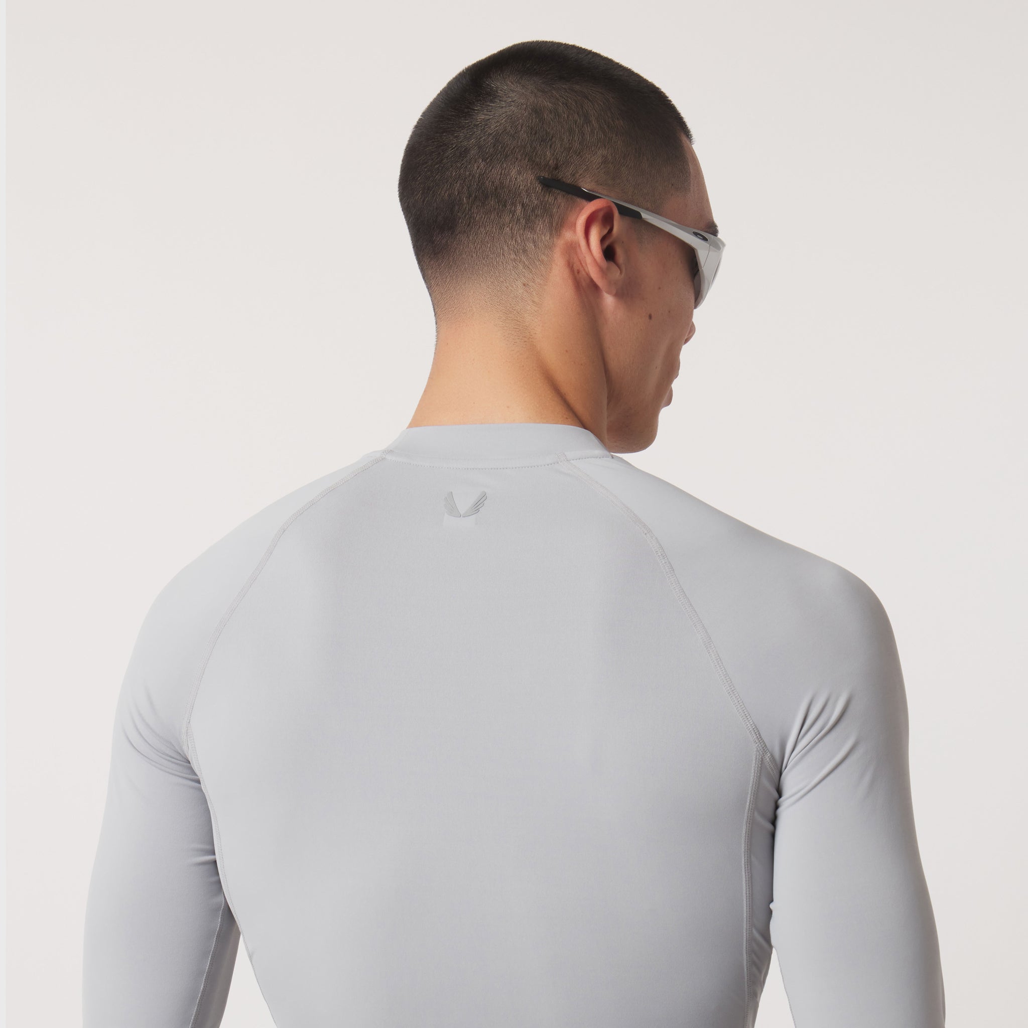 LYCRA® ADAPTIV Baselayer Longsleeve in slate grey, back view on model