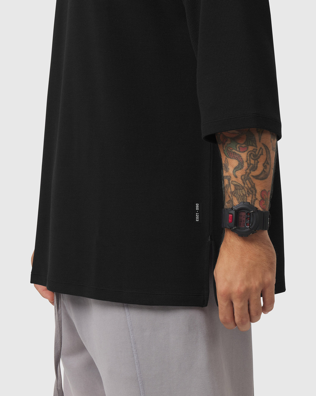 1203. Tech-Waffle™ 3/4-Sleeve Oversized Tee - Black