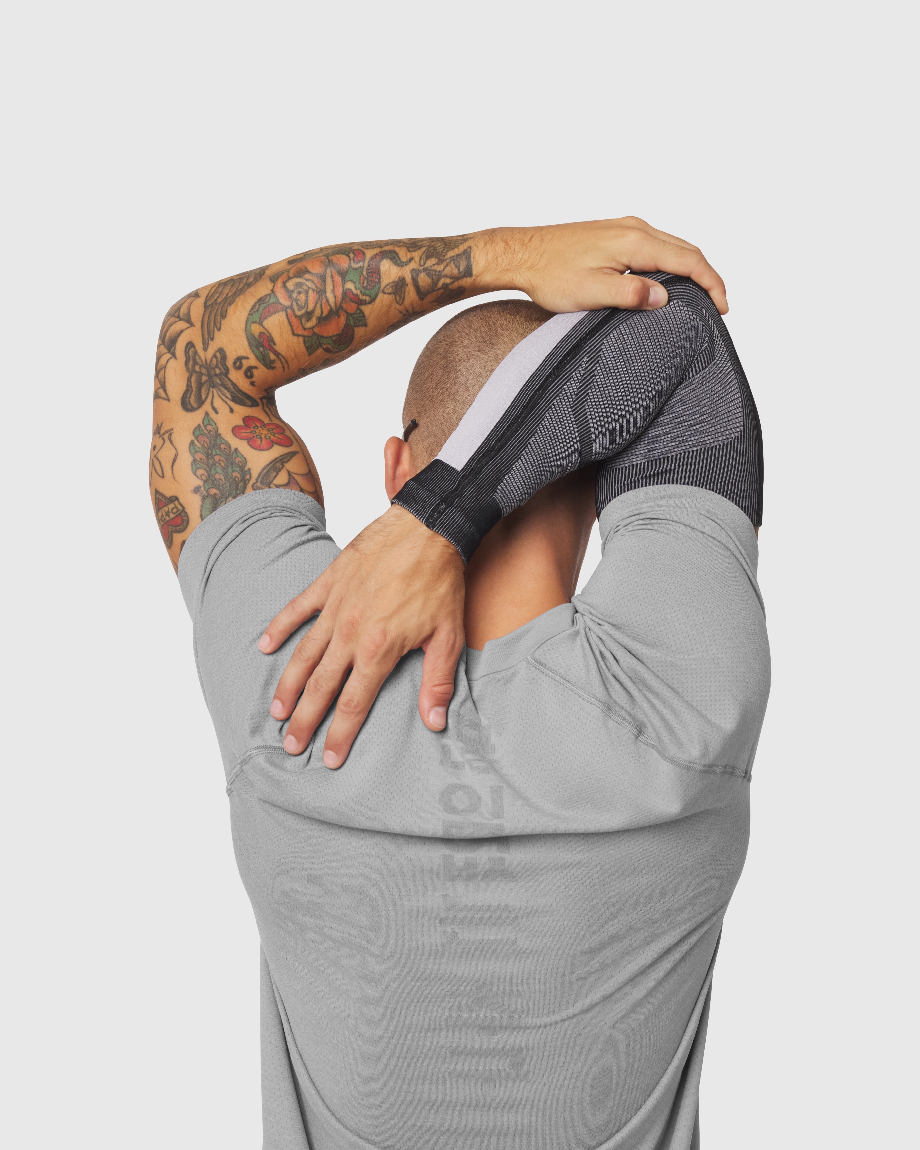 1211. Seamless Arm Sleeve - Black