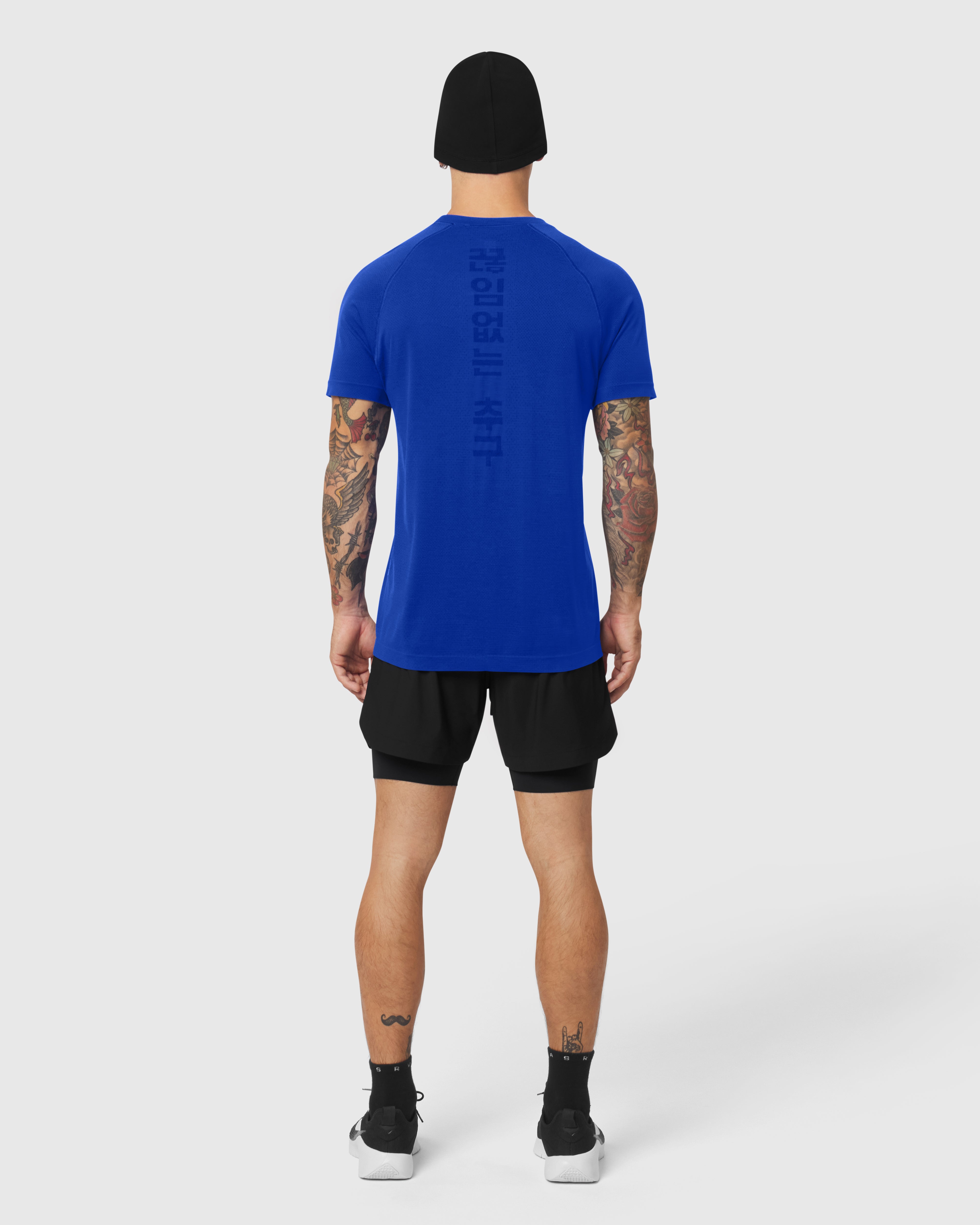 1213. Seamless Training Tee - Electric Blue