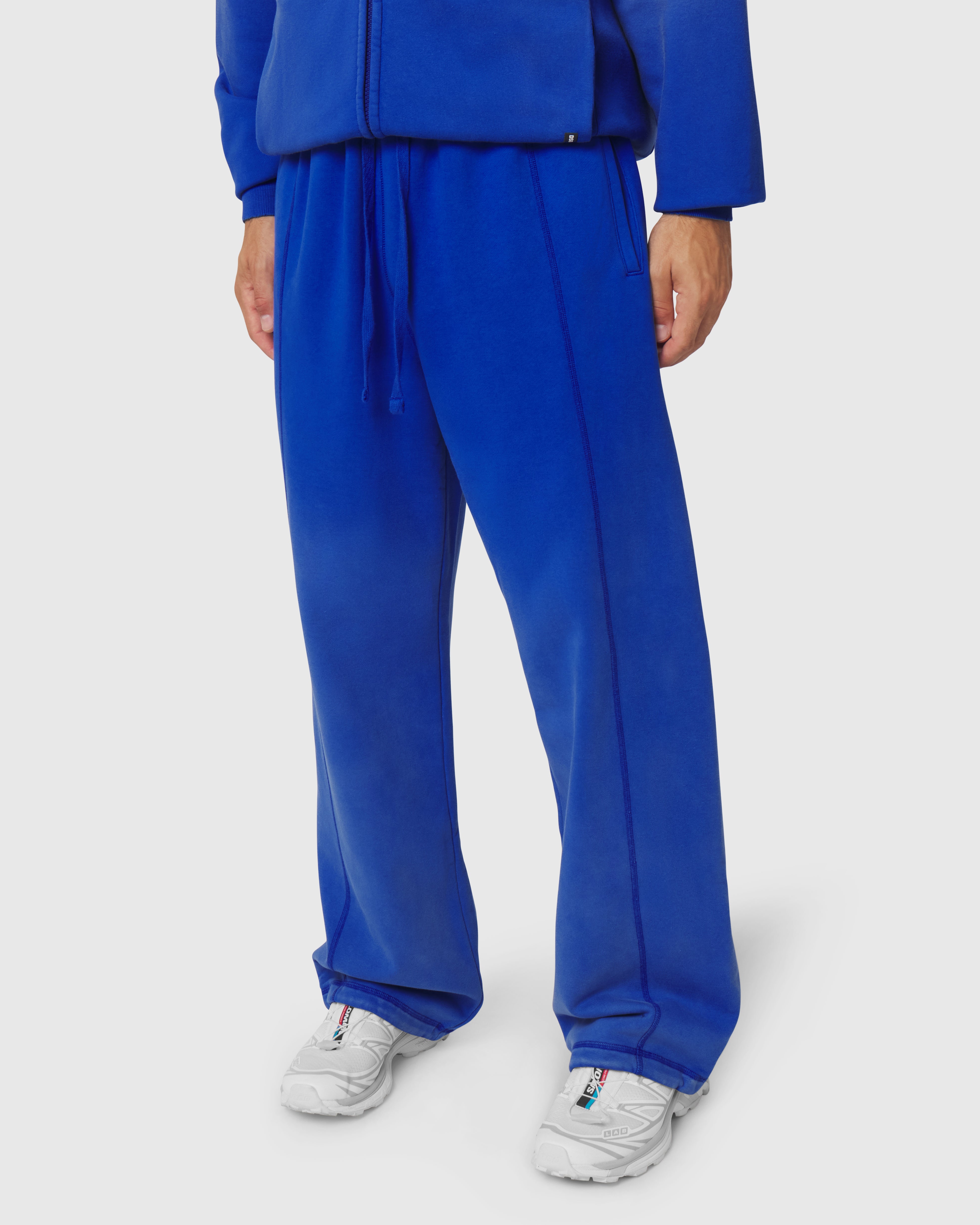 1221. Tech Essential™ Cinch Sweatpants - Electric Blue Sun Fade