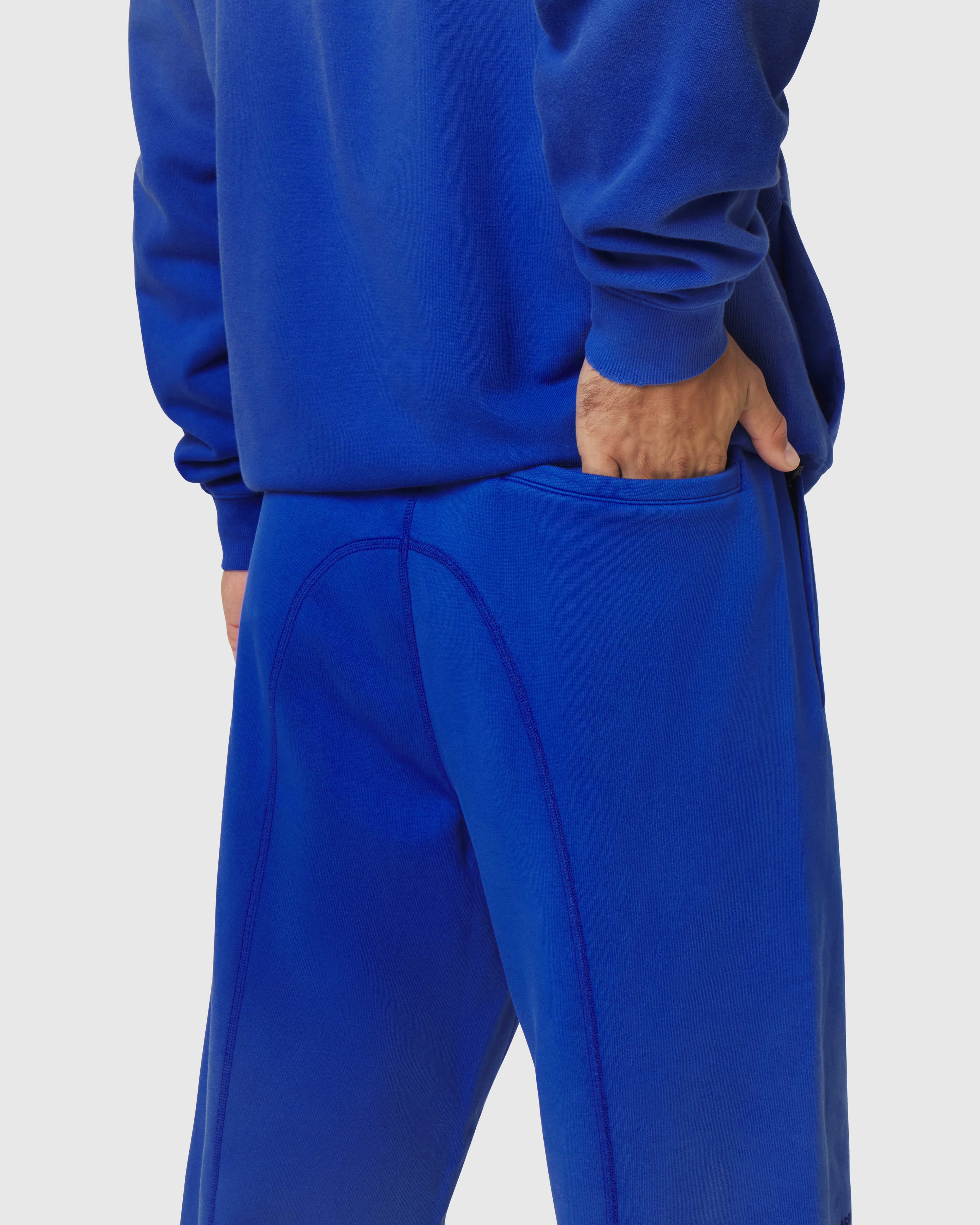 1221. Tech Essential™ Cinch Sweatpants - Electric Blue Sun Fade