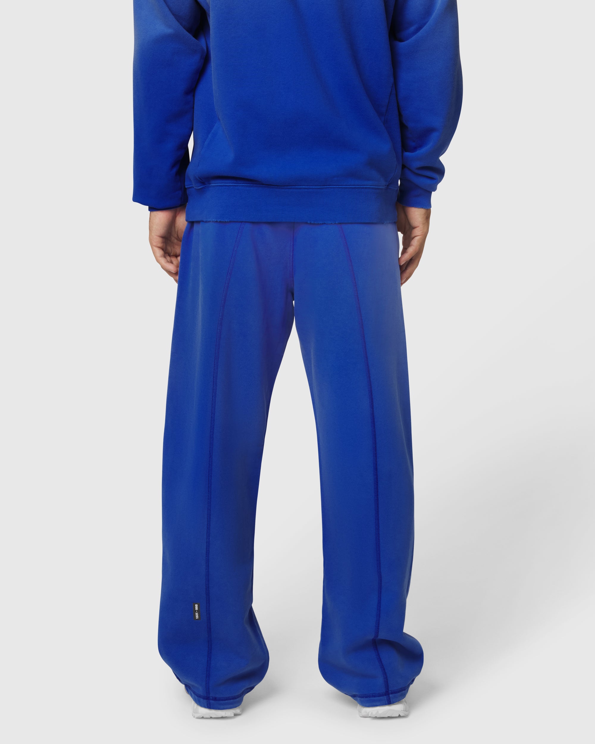 1221. Tech Essential™ Cinch Sweatpants - Electric Blue Sun Fade