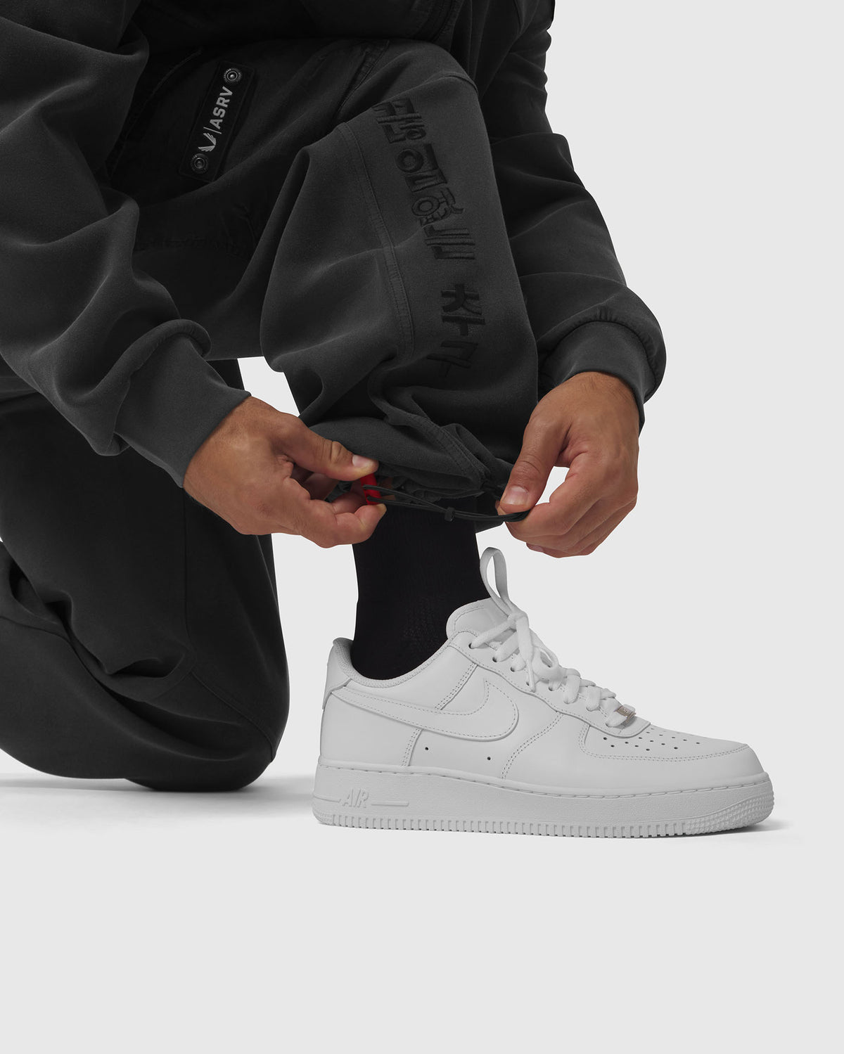 1251. Garment Dyed Ripstop DRI-CORE™ Cargo Pant - Black