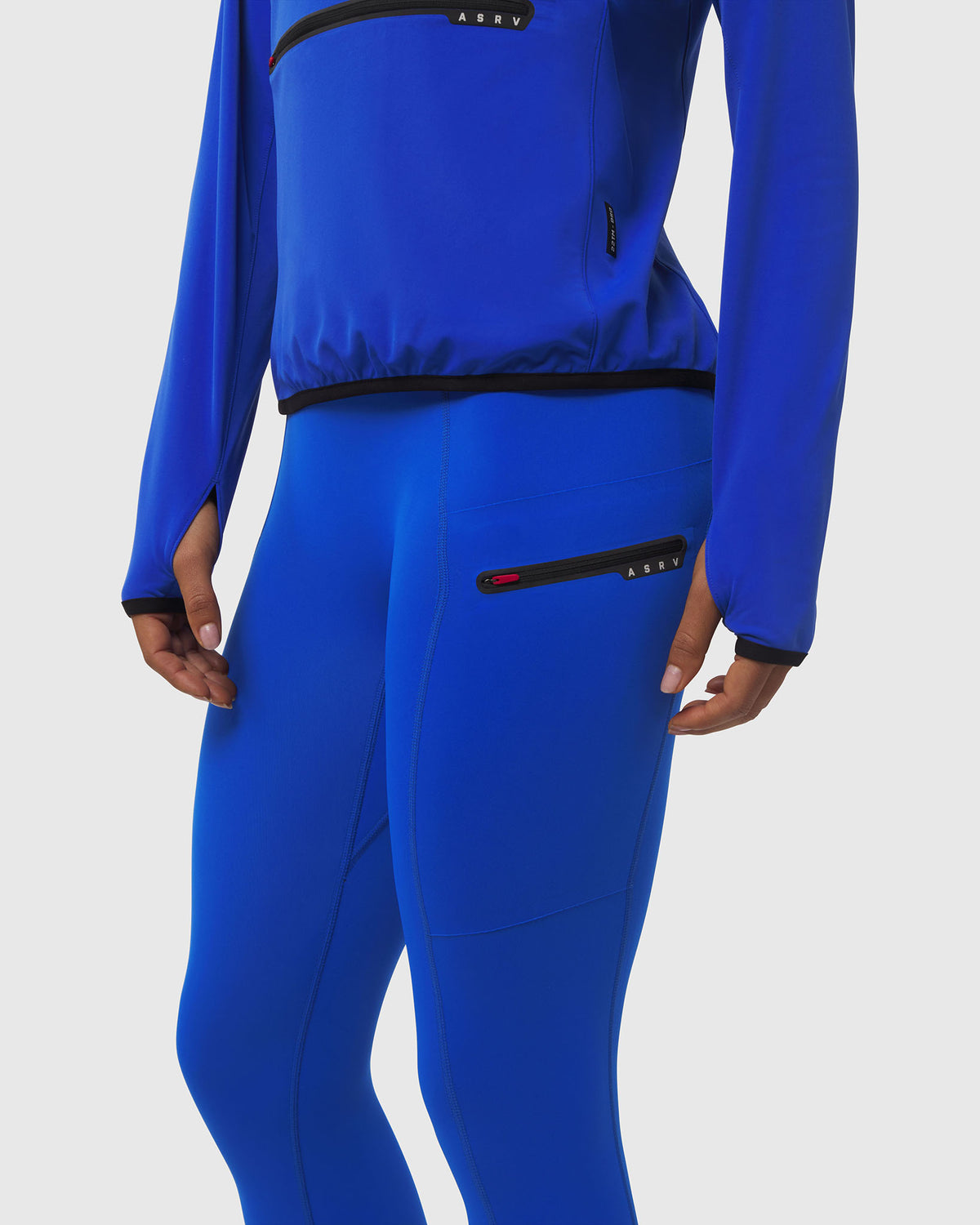 W031. Thermal Tech Legging - Electric Blue